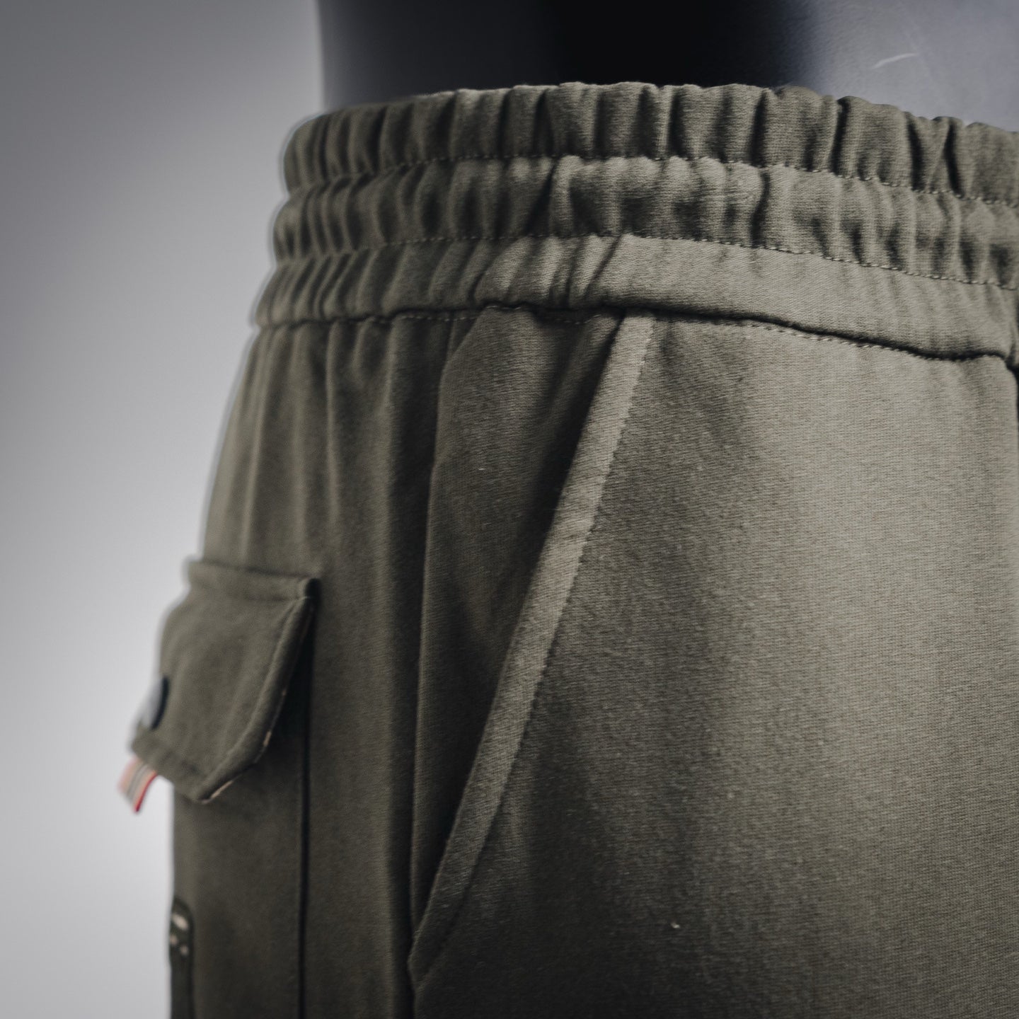 Burbery 25fw embroidered pants