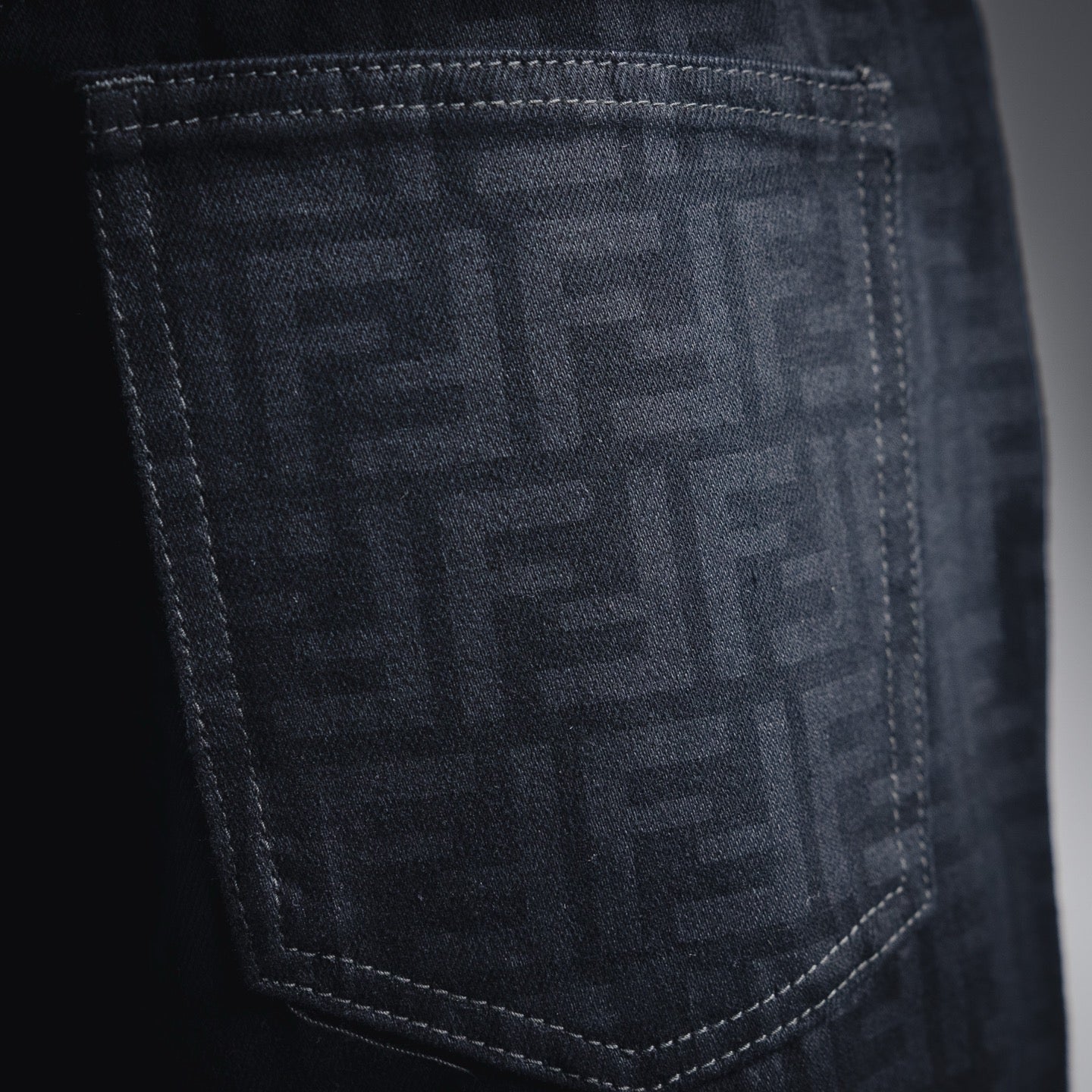 Fend 25fw leisure jeans