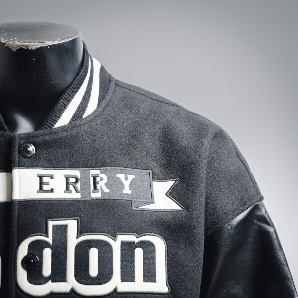 Burbery 25fw embroidered jacket