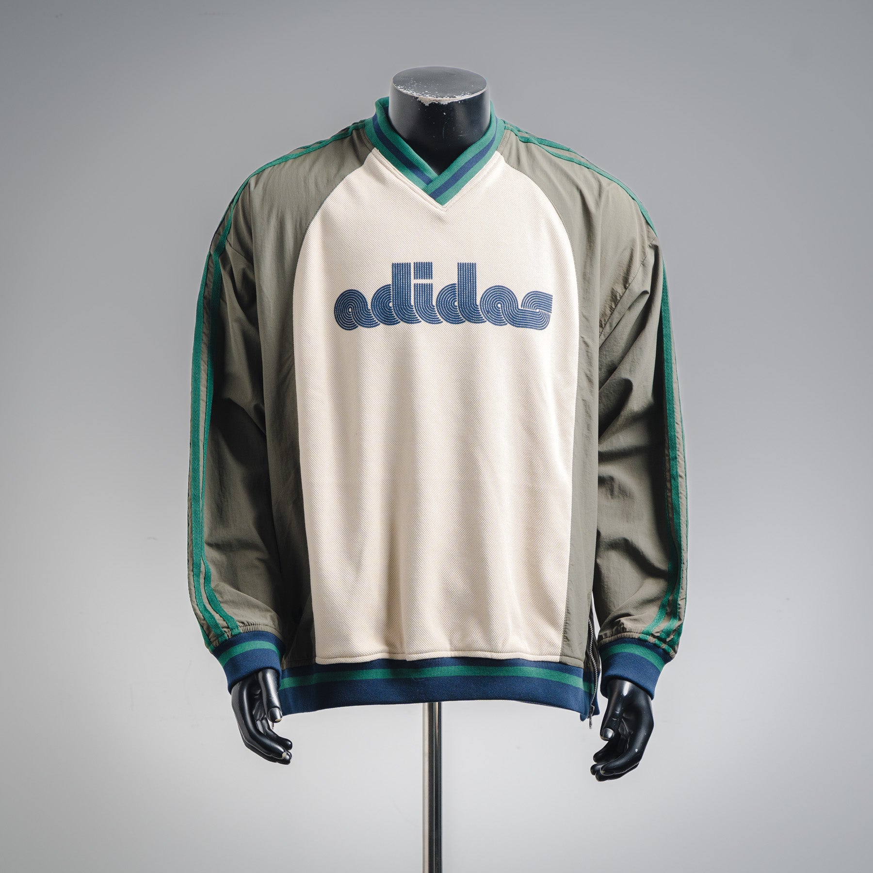 Adi 25fw all-match shirt