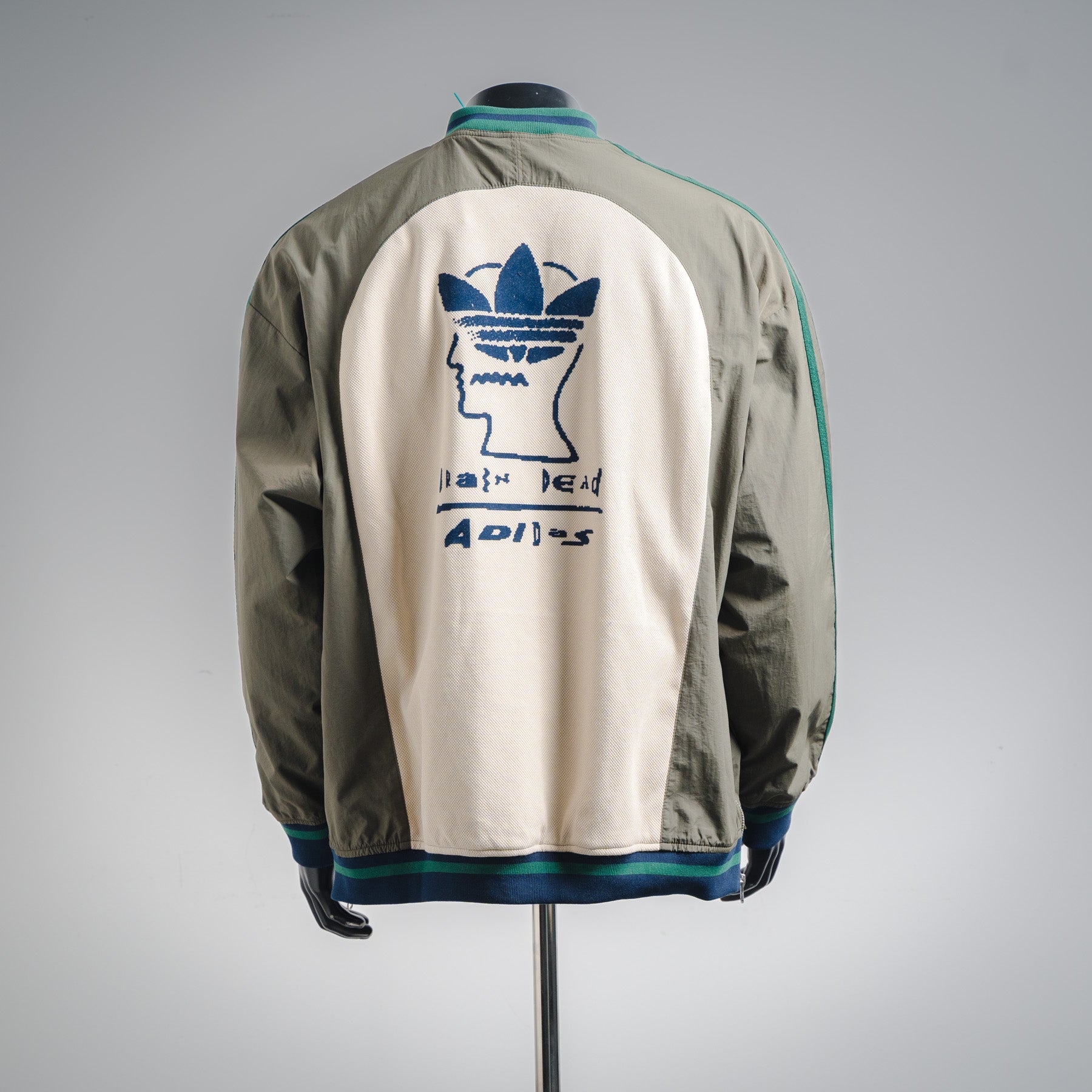 Adi 25fw all-match shirt