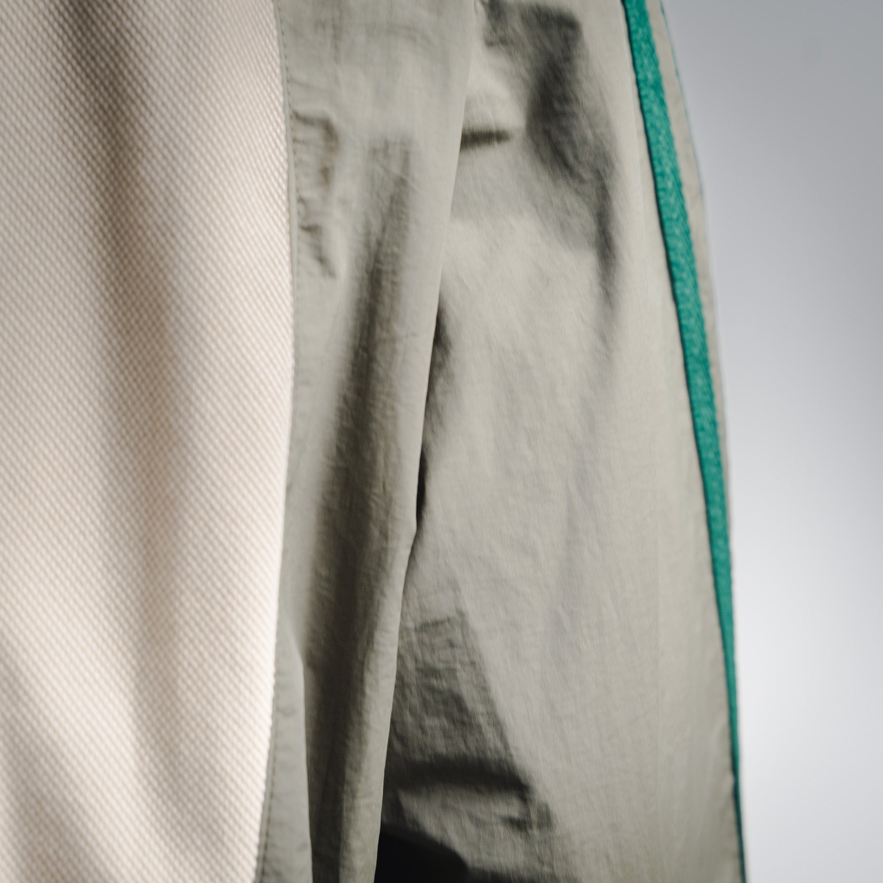 Adi 25fw all-match shirt