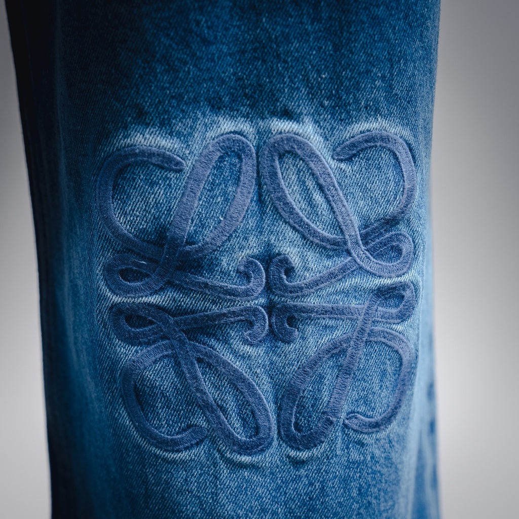 Loe 25fw embroidered jeans
