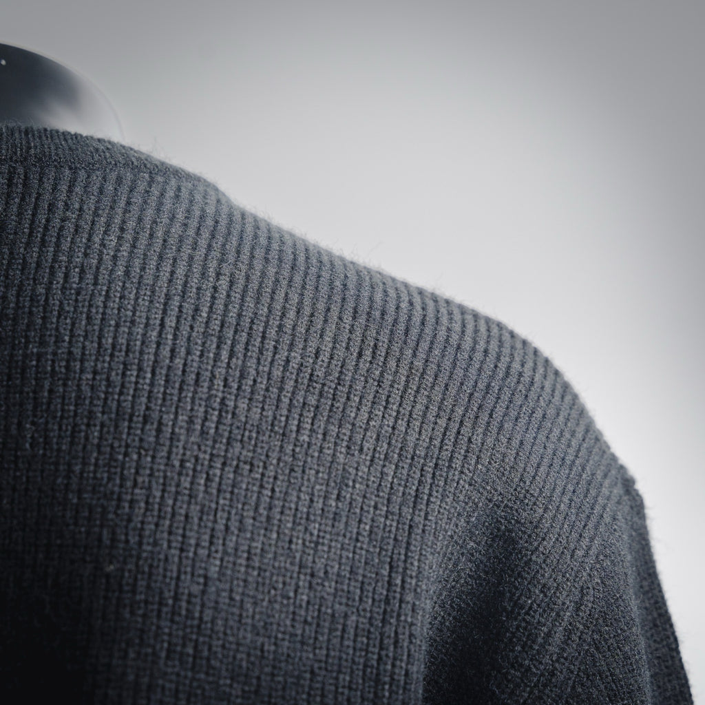 Cel 25fw leisure sweater