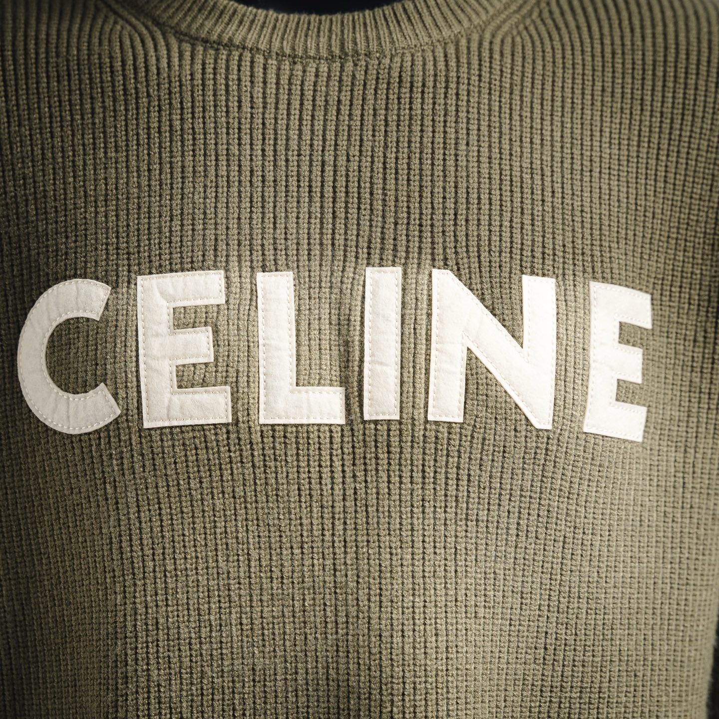Cel 25fw leisure sweater