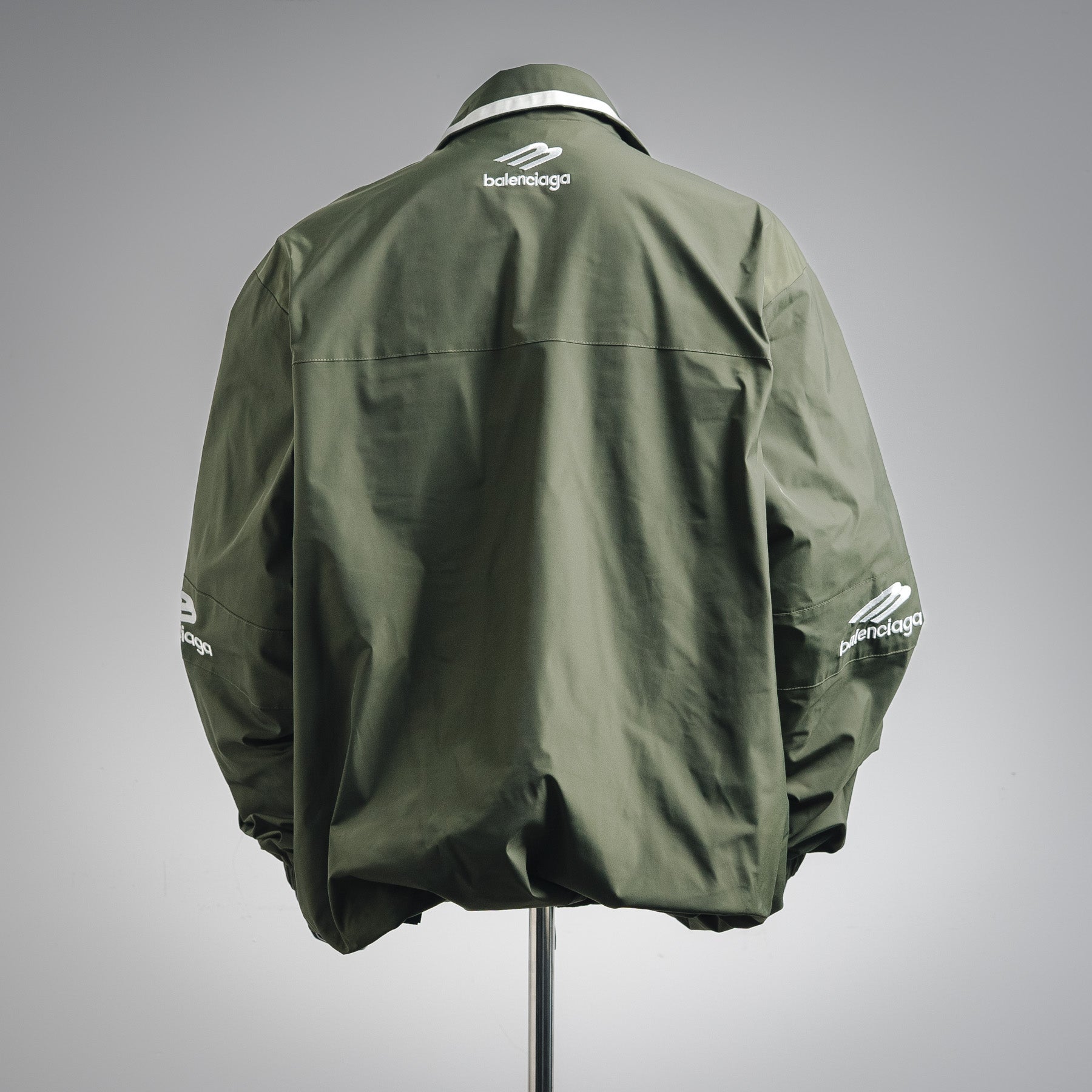 Balen 25fw embroidered jacket