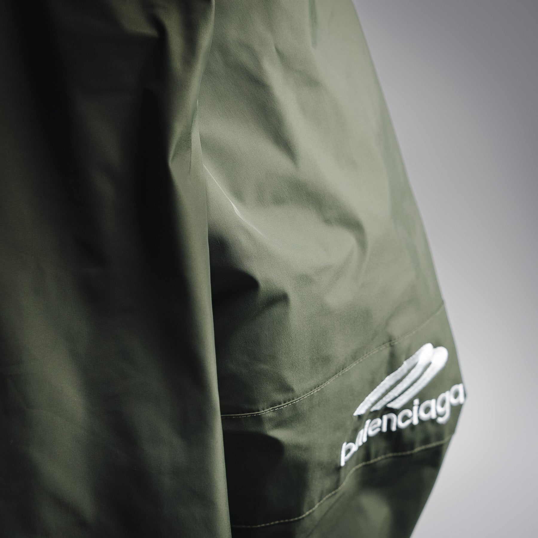 Balen 25fw embroidered jacket