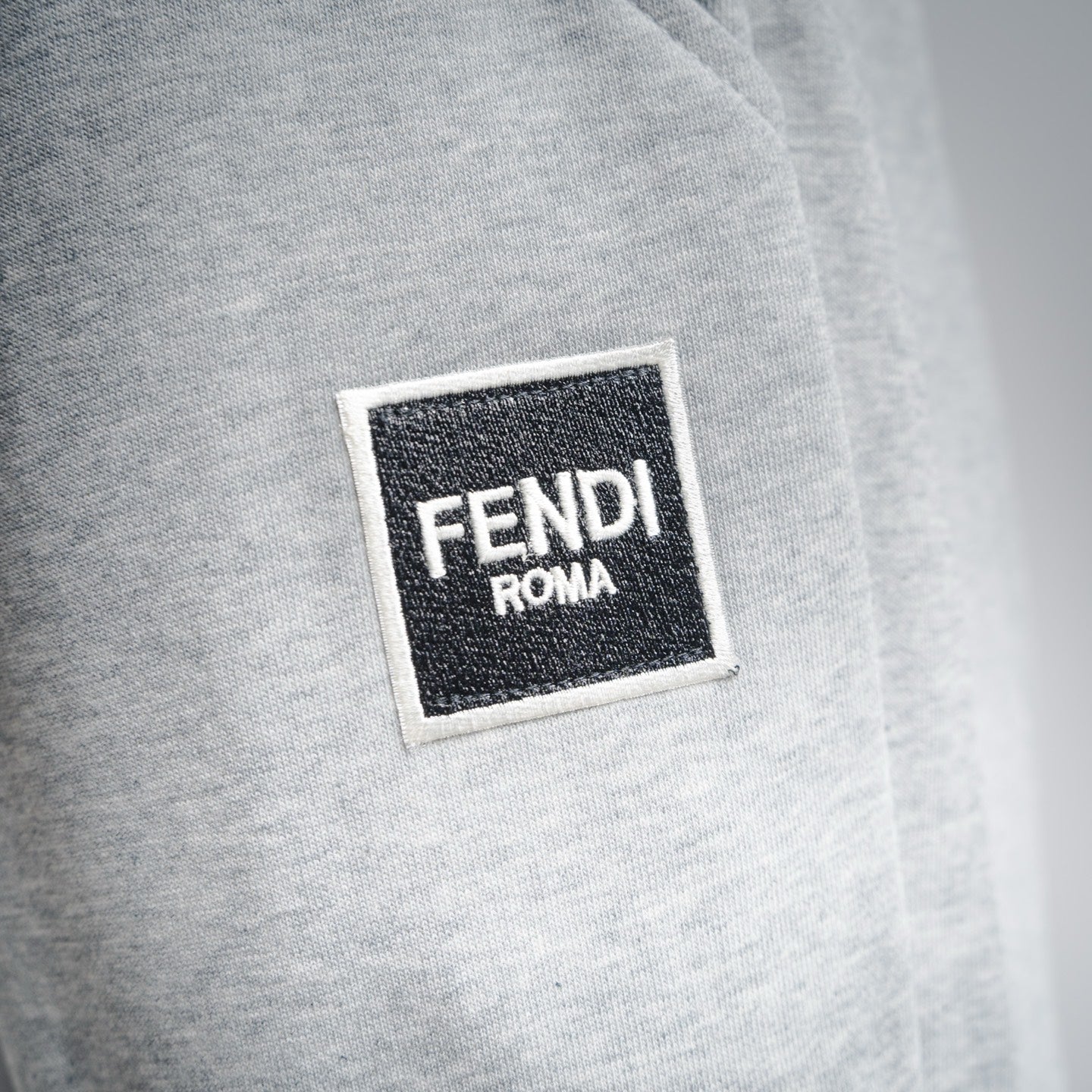 Fend 25fw all-match pants