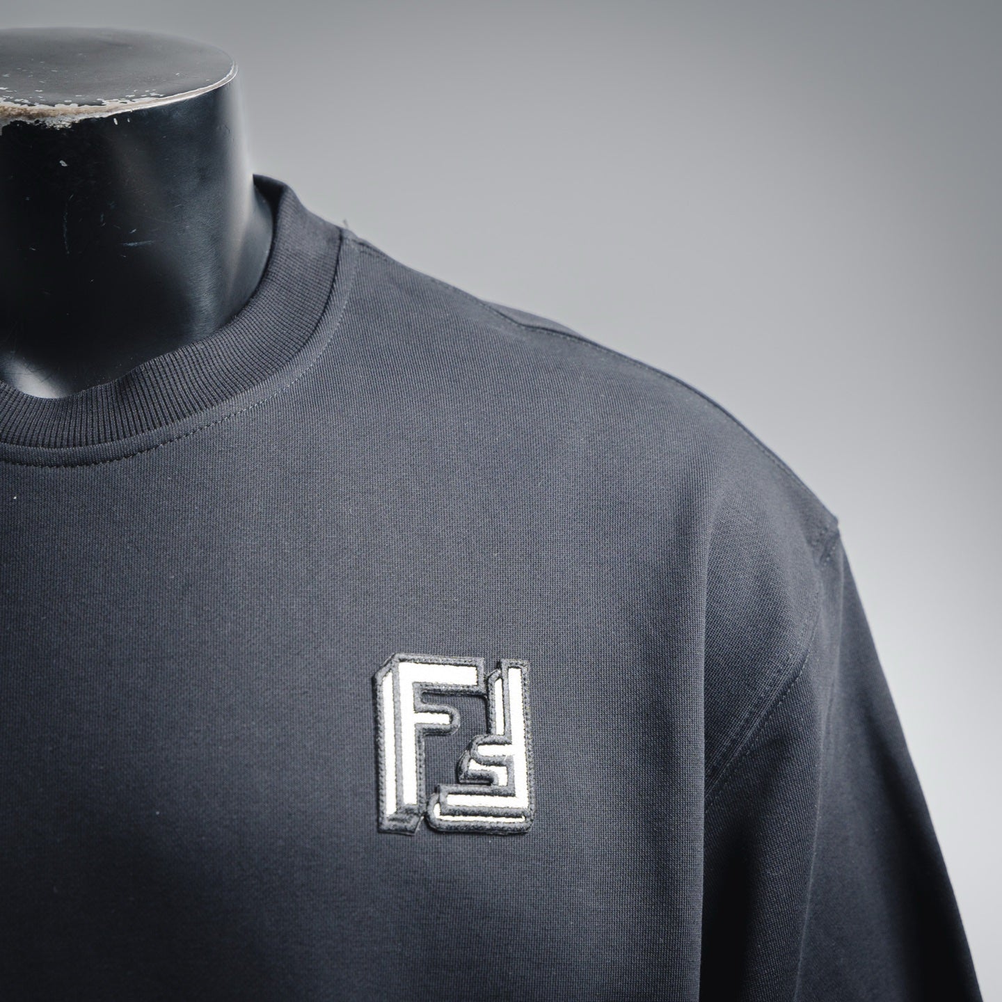 Fend 25fw all-match shirt