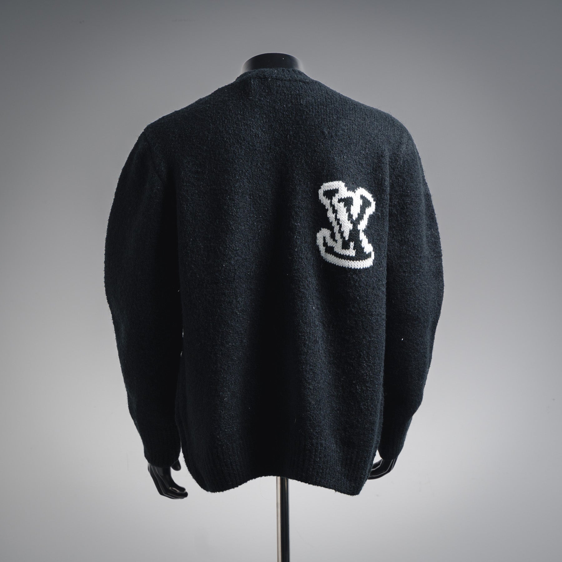 Louis 25fw embroidered sweater