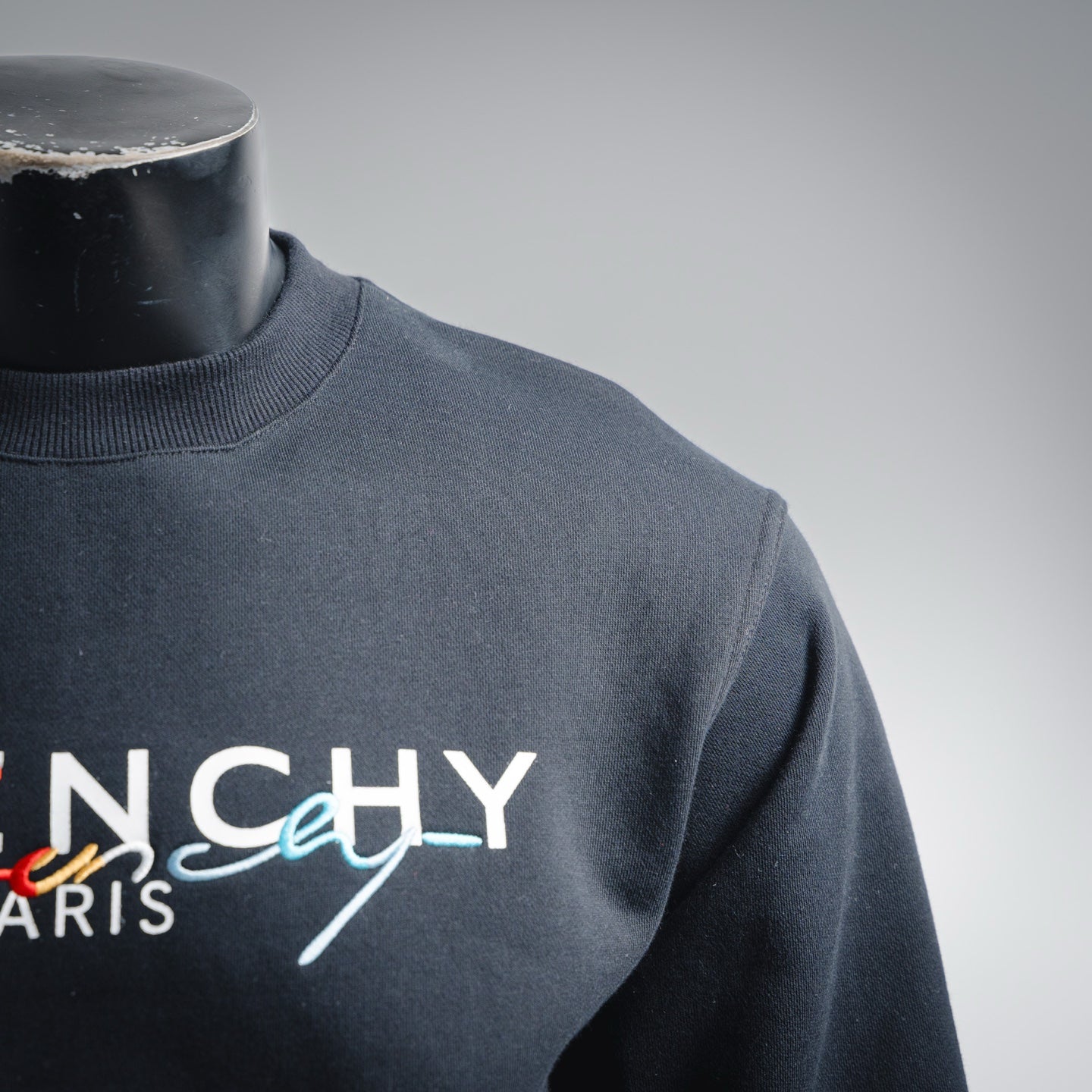 Givn 25fw embroidered shirt