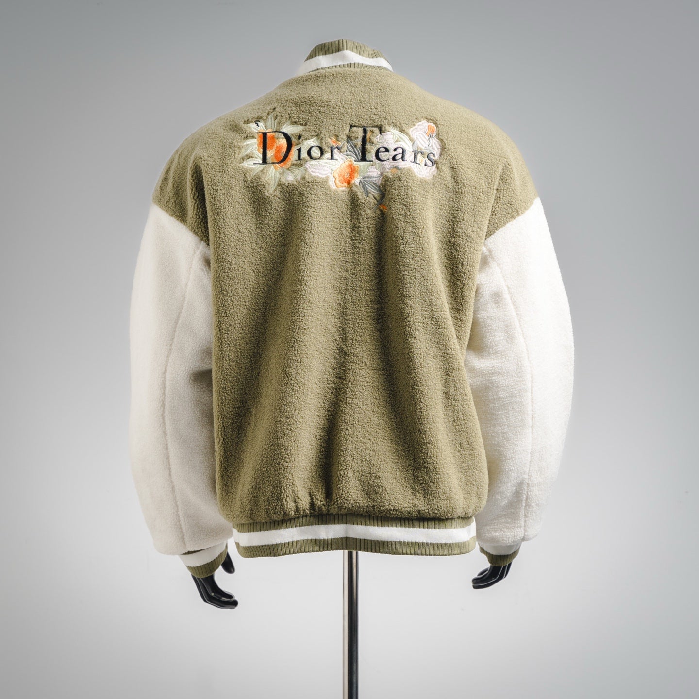 CD 25fw embroidered jacket