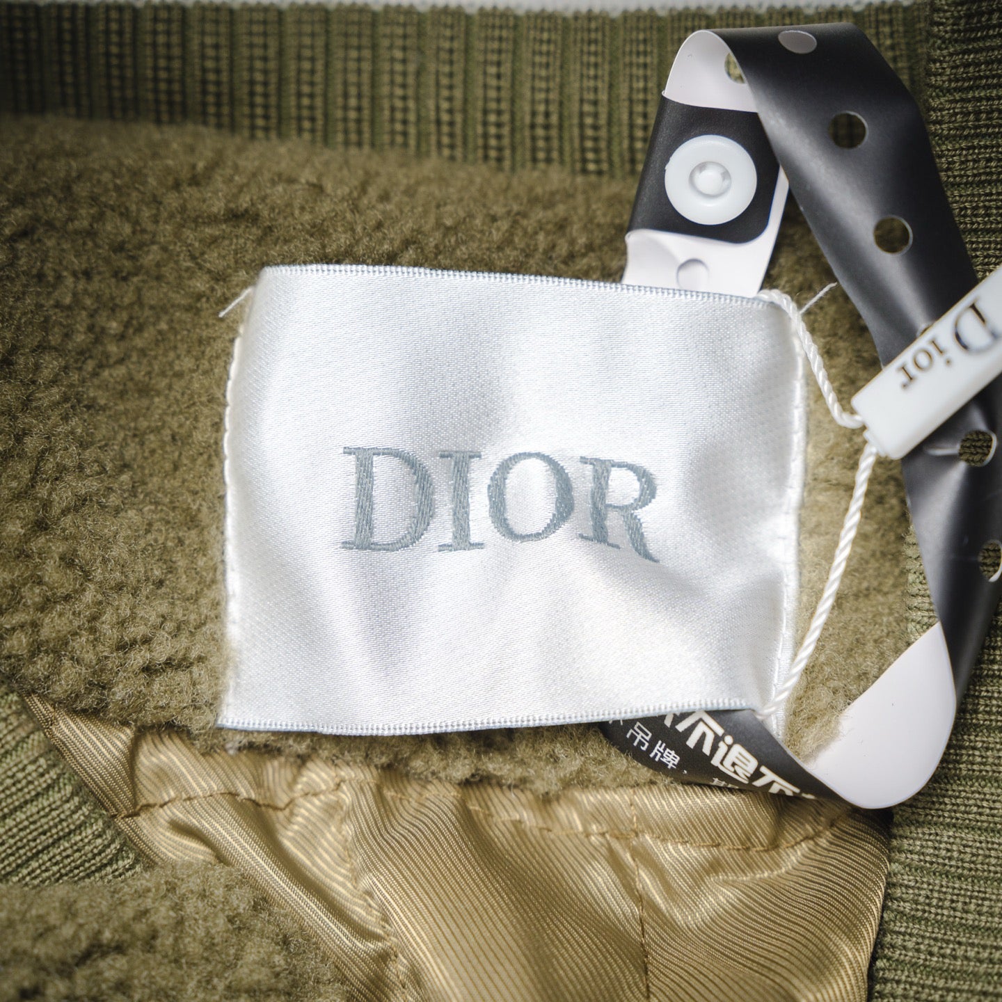 CD 25fw embroidered jacket