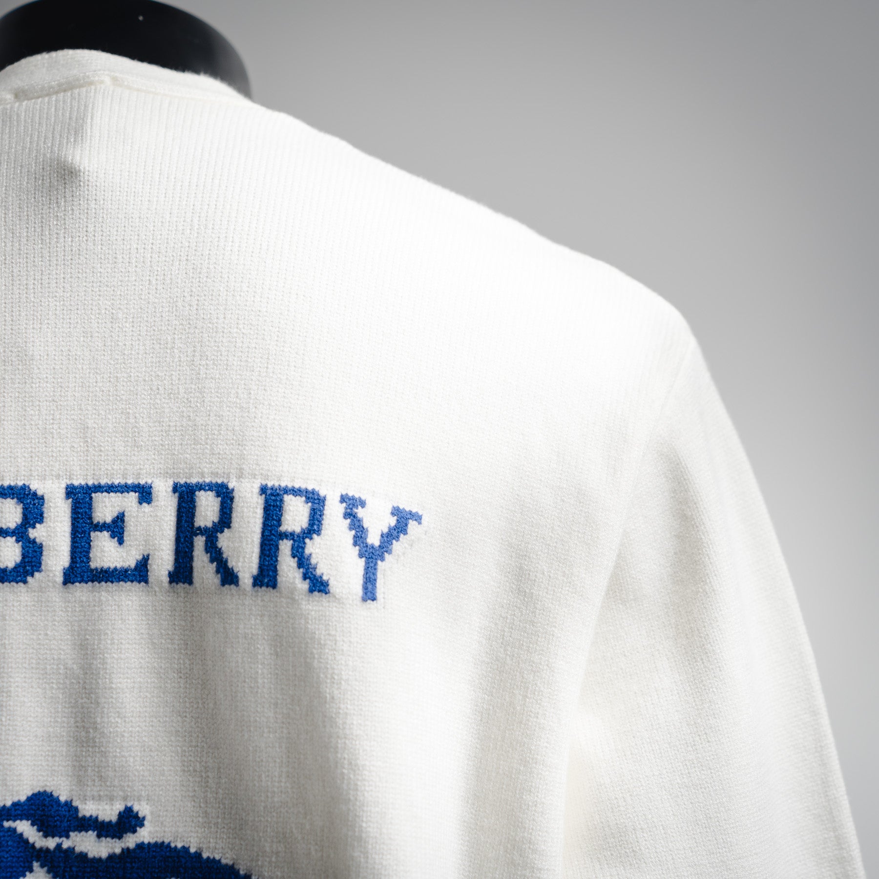 Burbery 25fw embroidered cardigan