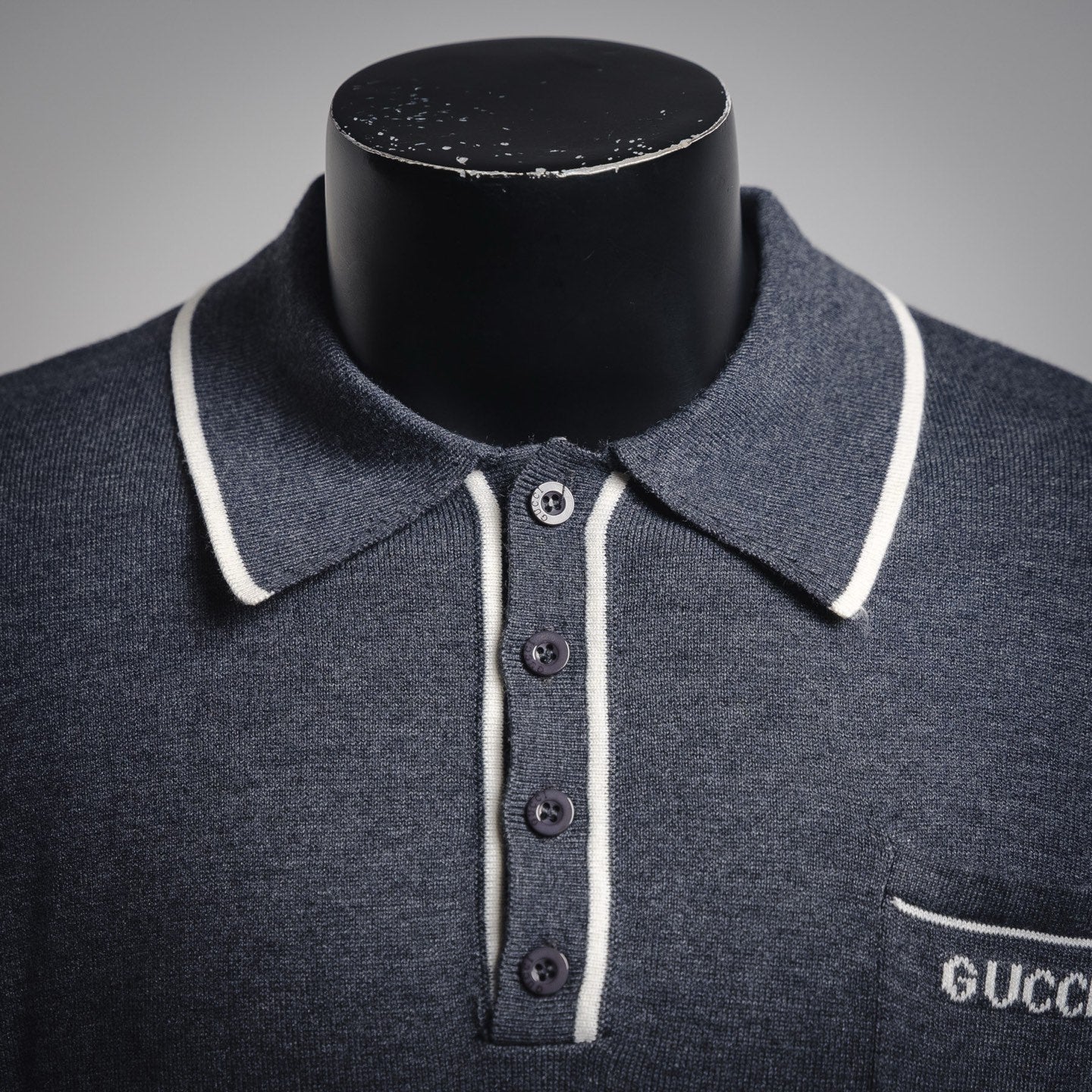 Guc 25fw knitted sweater