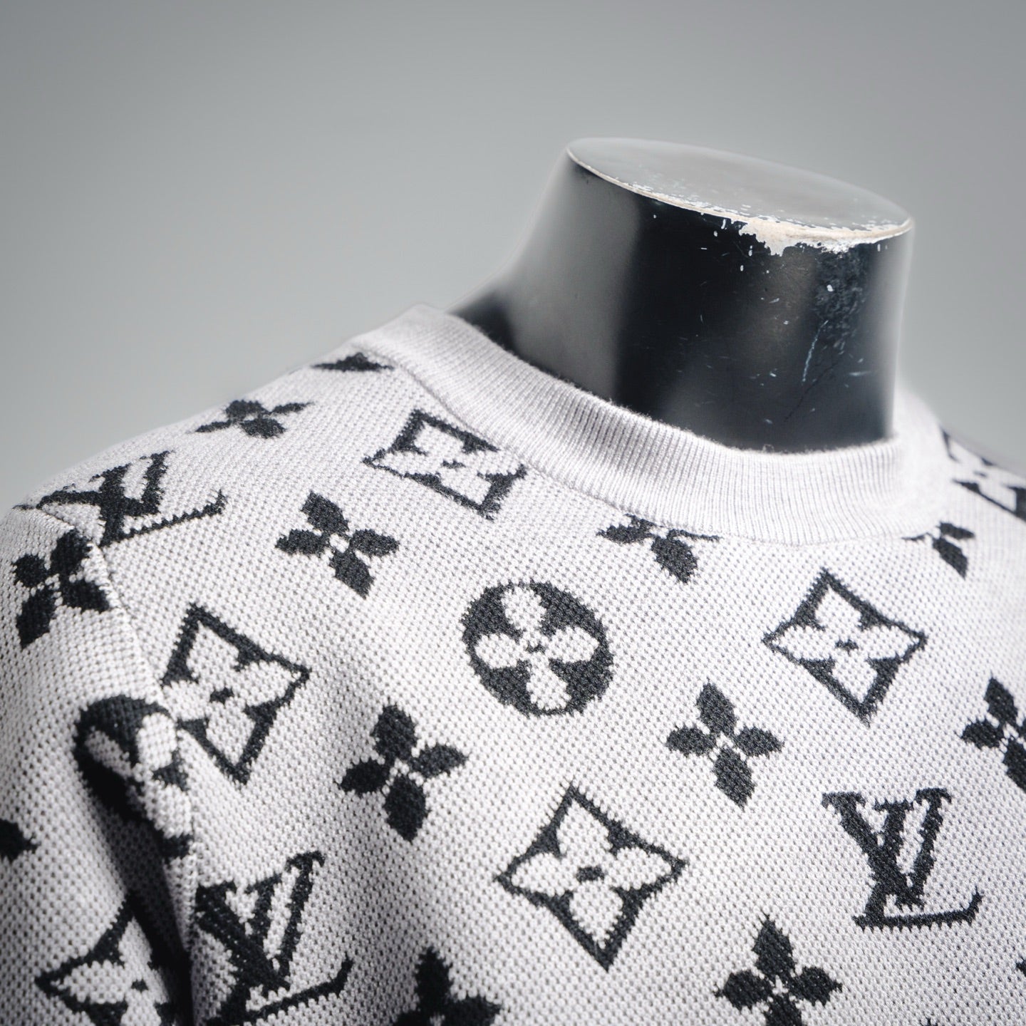 Louis 25fw leisure sweater