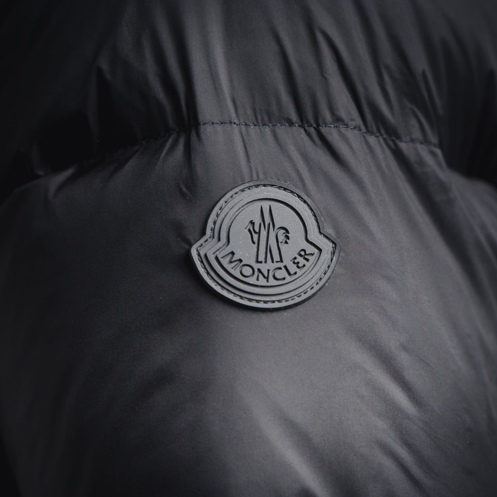 Mon 25fw down jacket