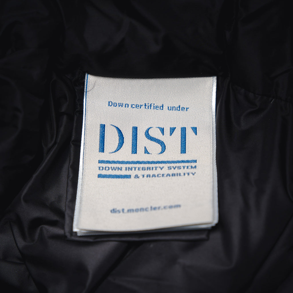 Mon 25fw down jacket