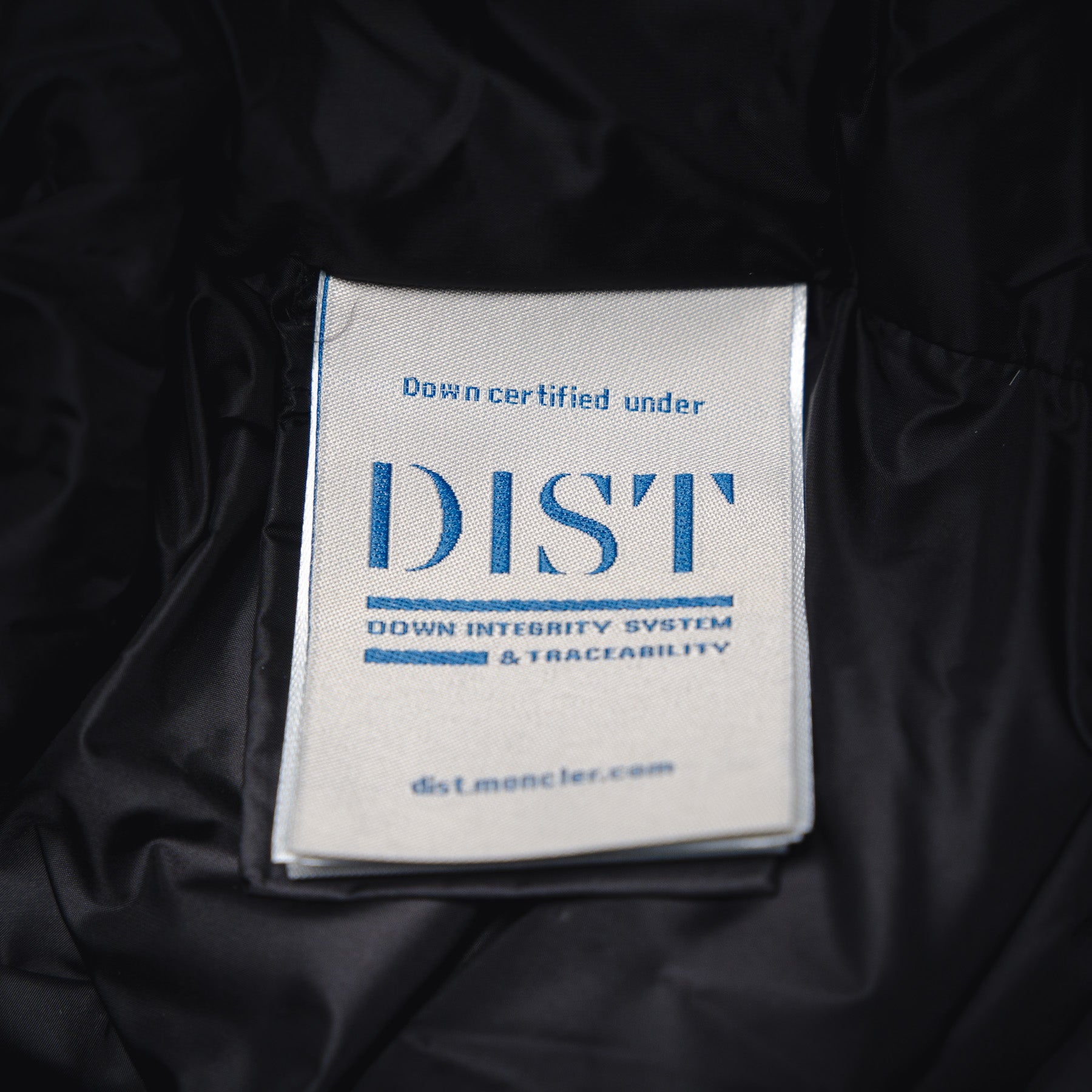Mon 25fw down jacket