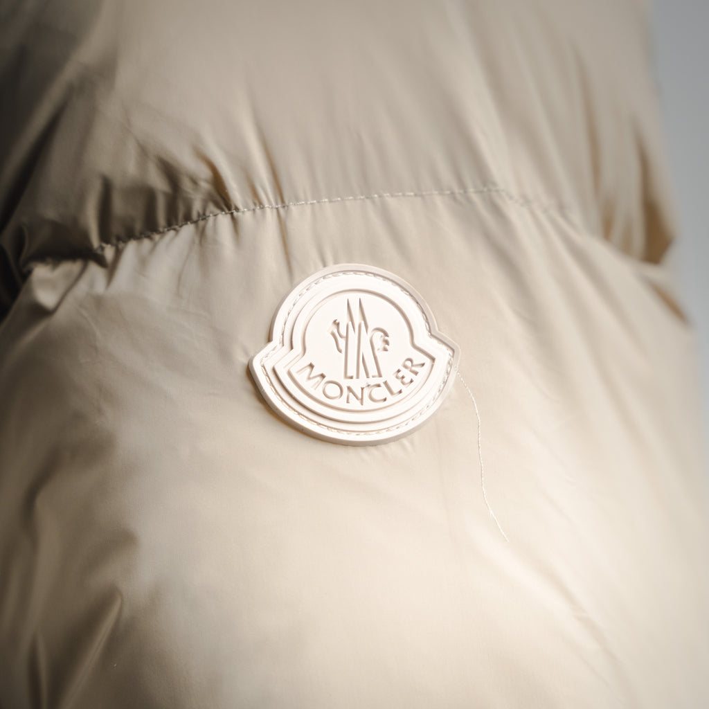 Mon 25fw down jacket