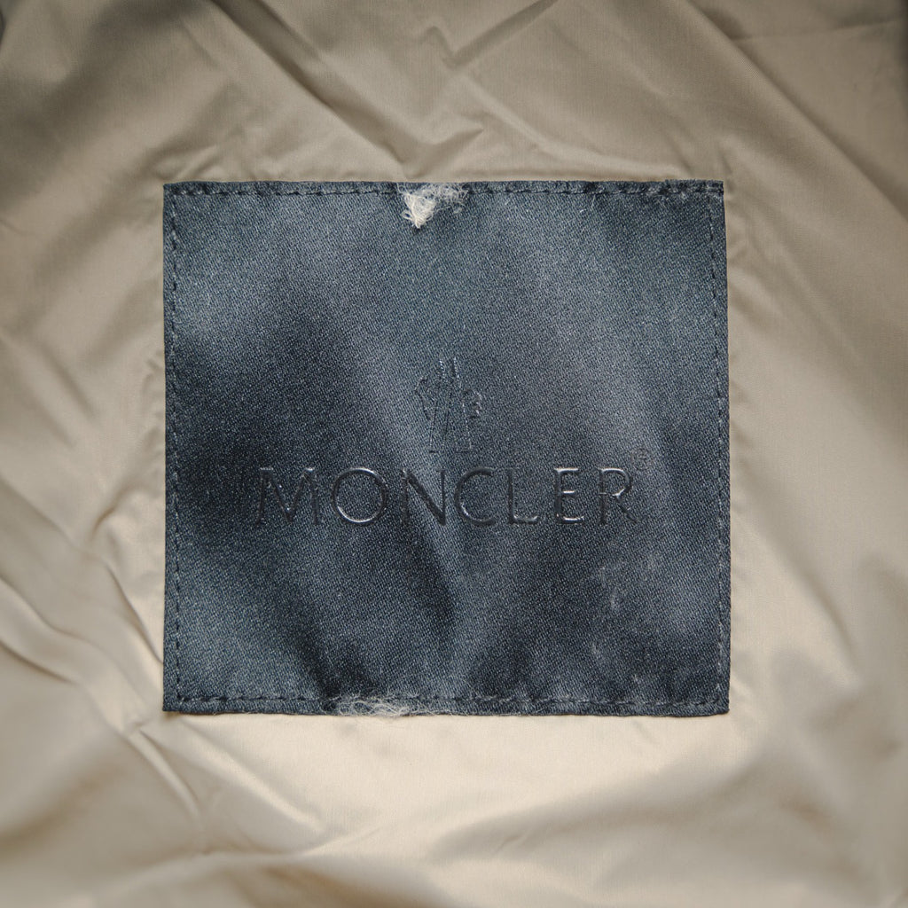 Mon 25fw down jacket