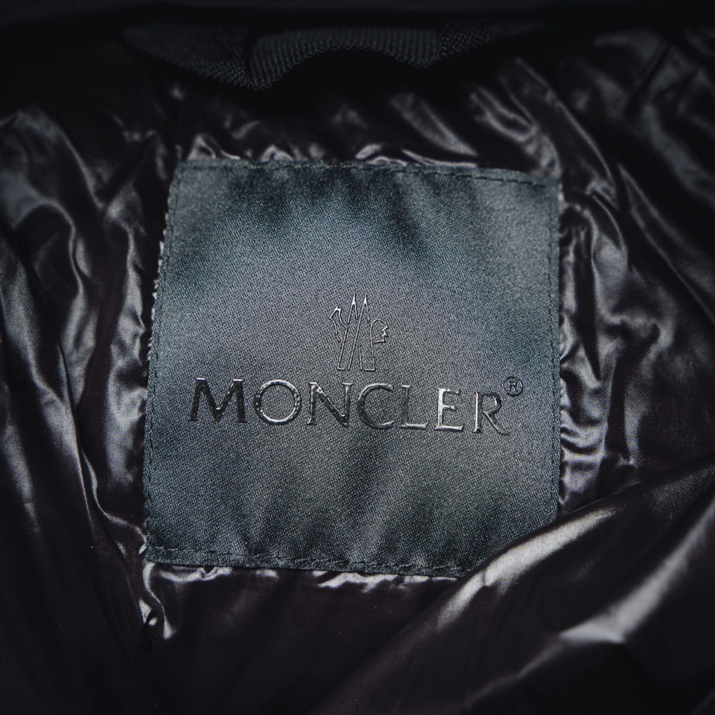 Mon 25fw down jacket