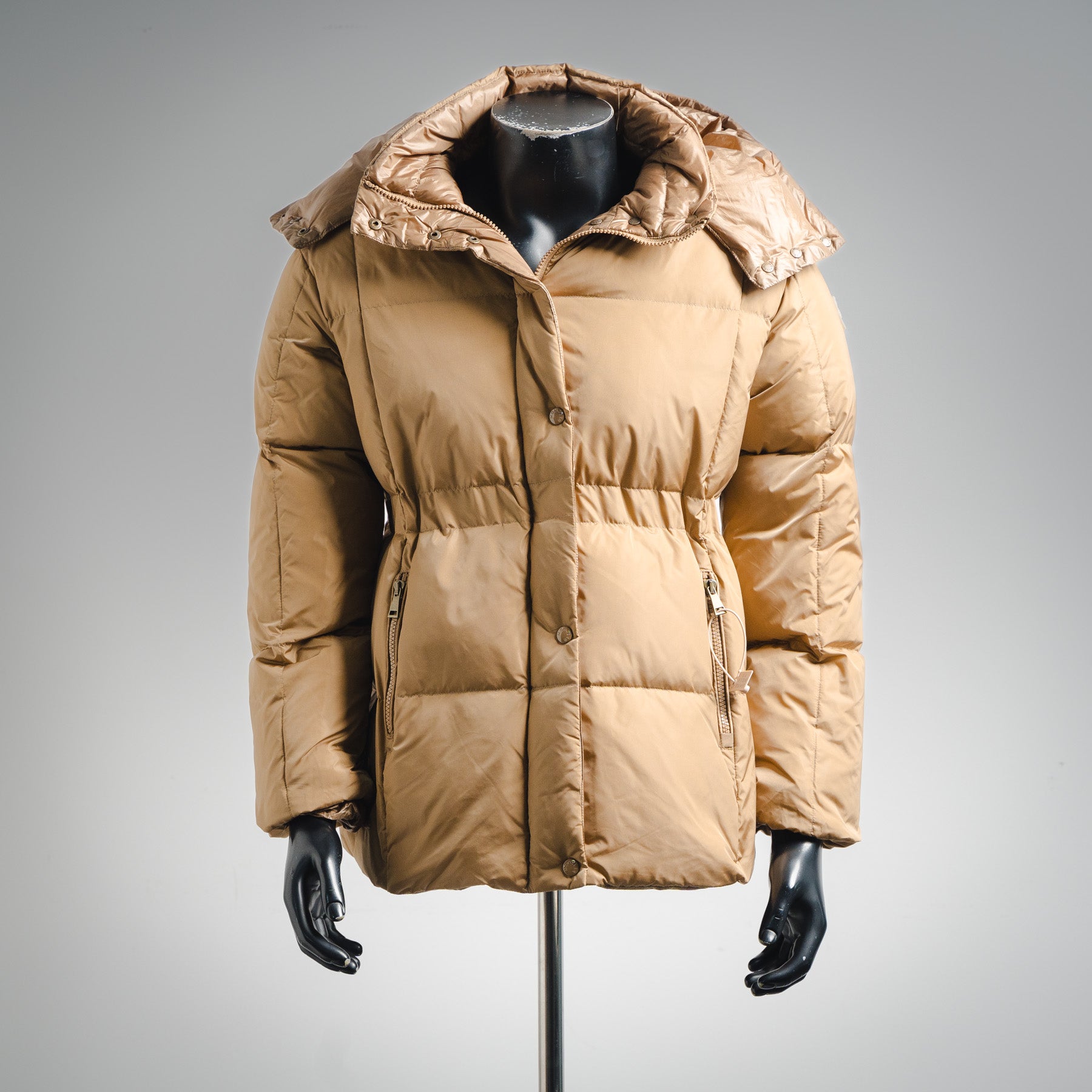 Mon 25fw down jacket