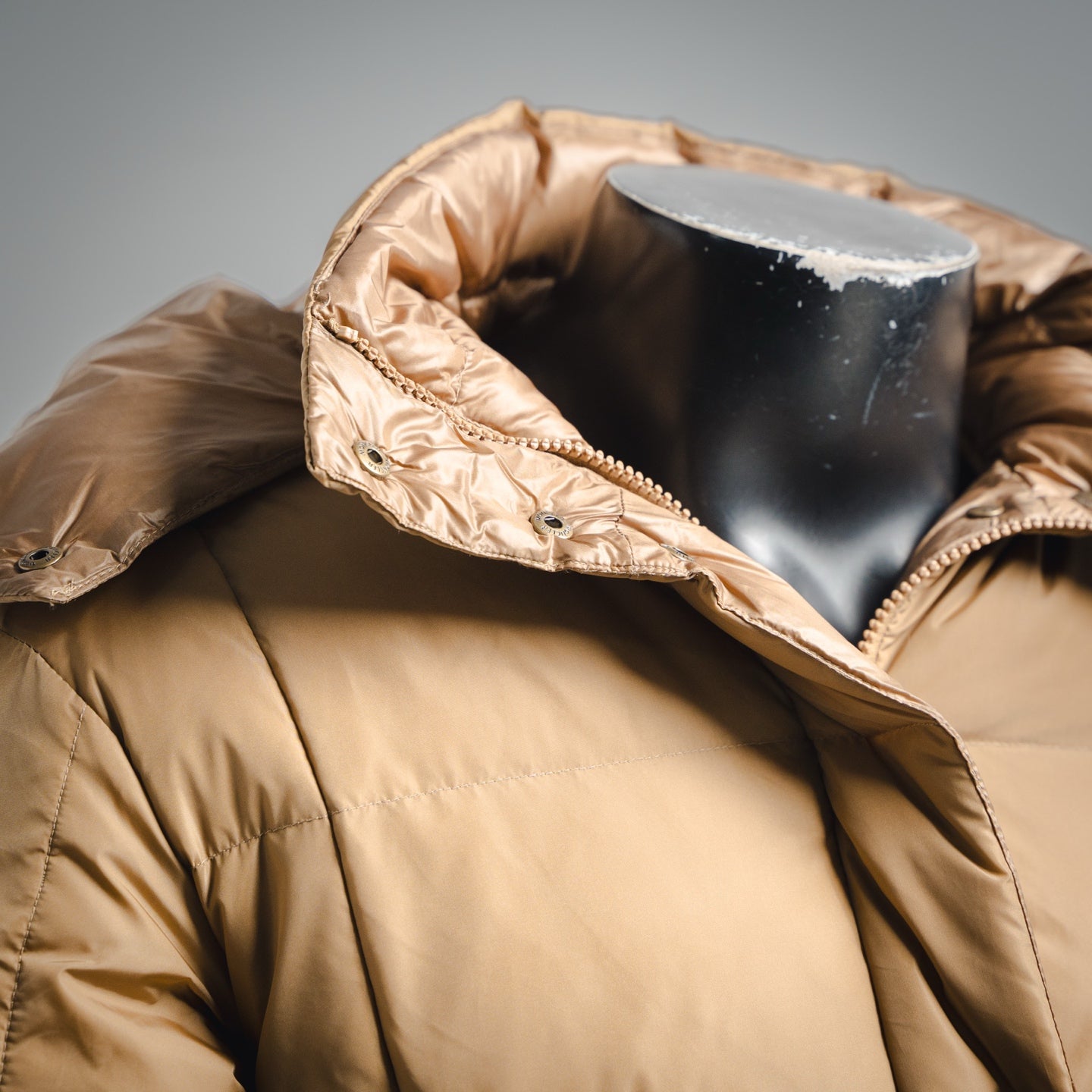 Mon 25fw down jacket