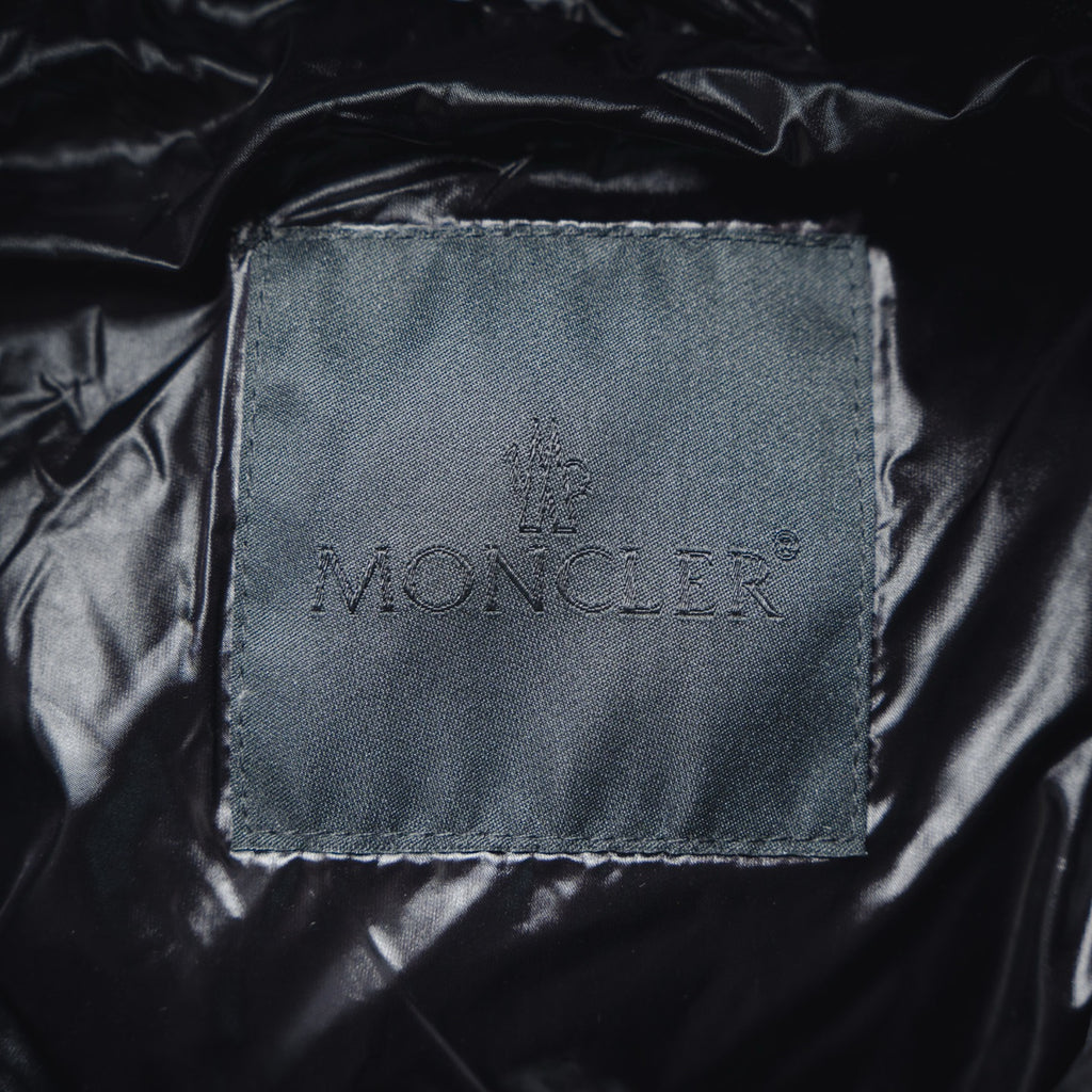 Mon 25fw down jacket