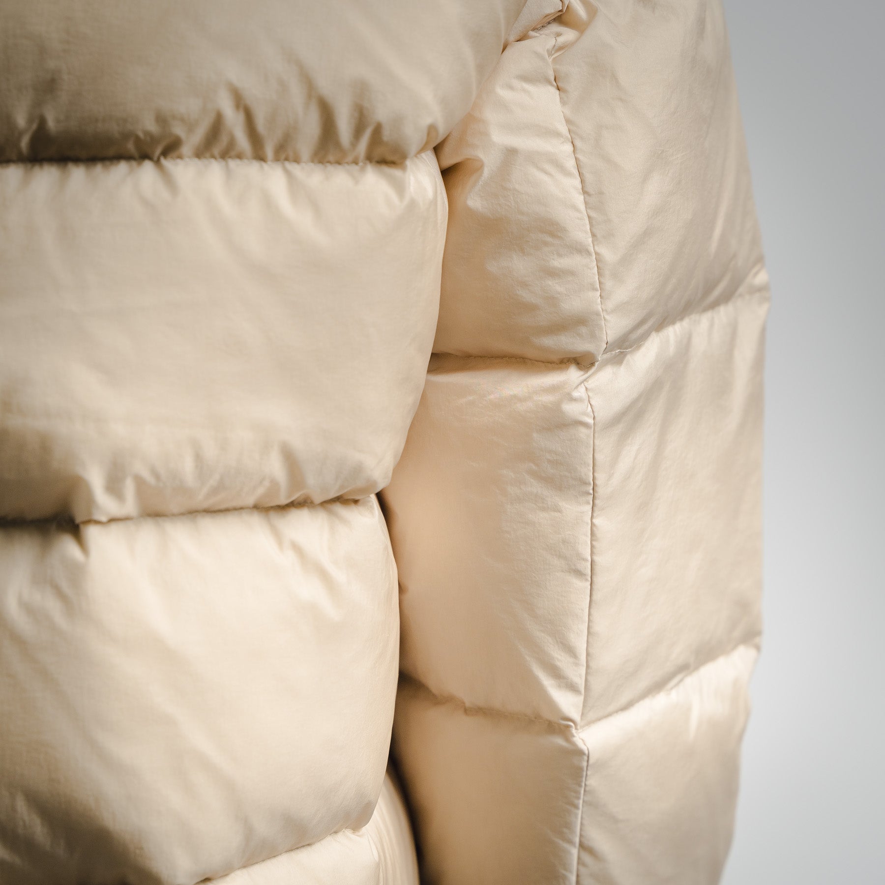 Mon 25fw down jacket