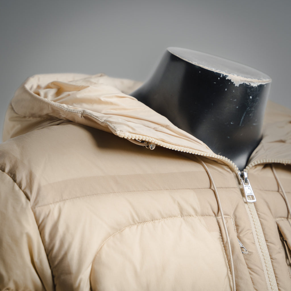 Mon 25fw down jacket