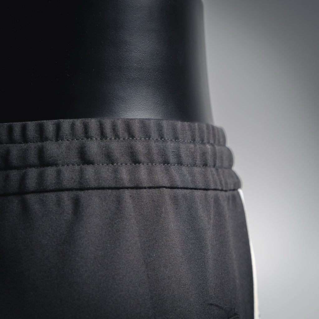 Loe 25fw embroidered pants