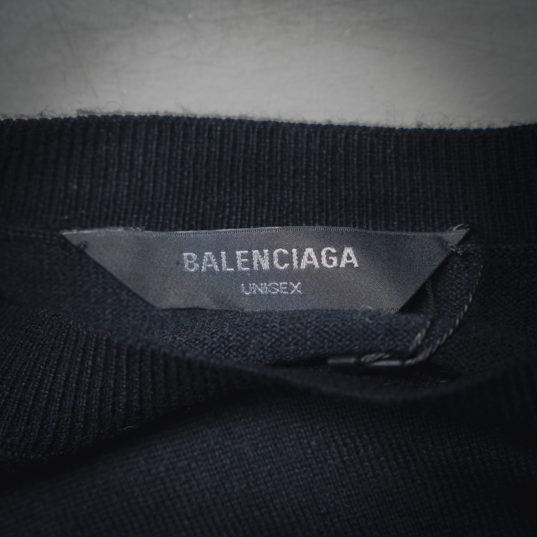 Balen 25fw knitted sweater