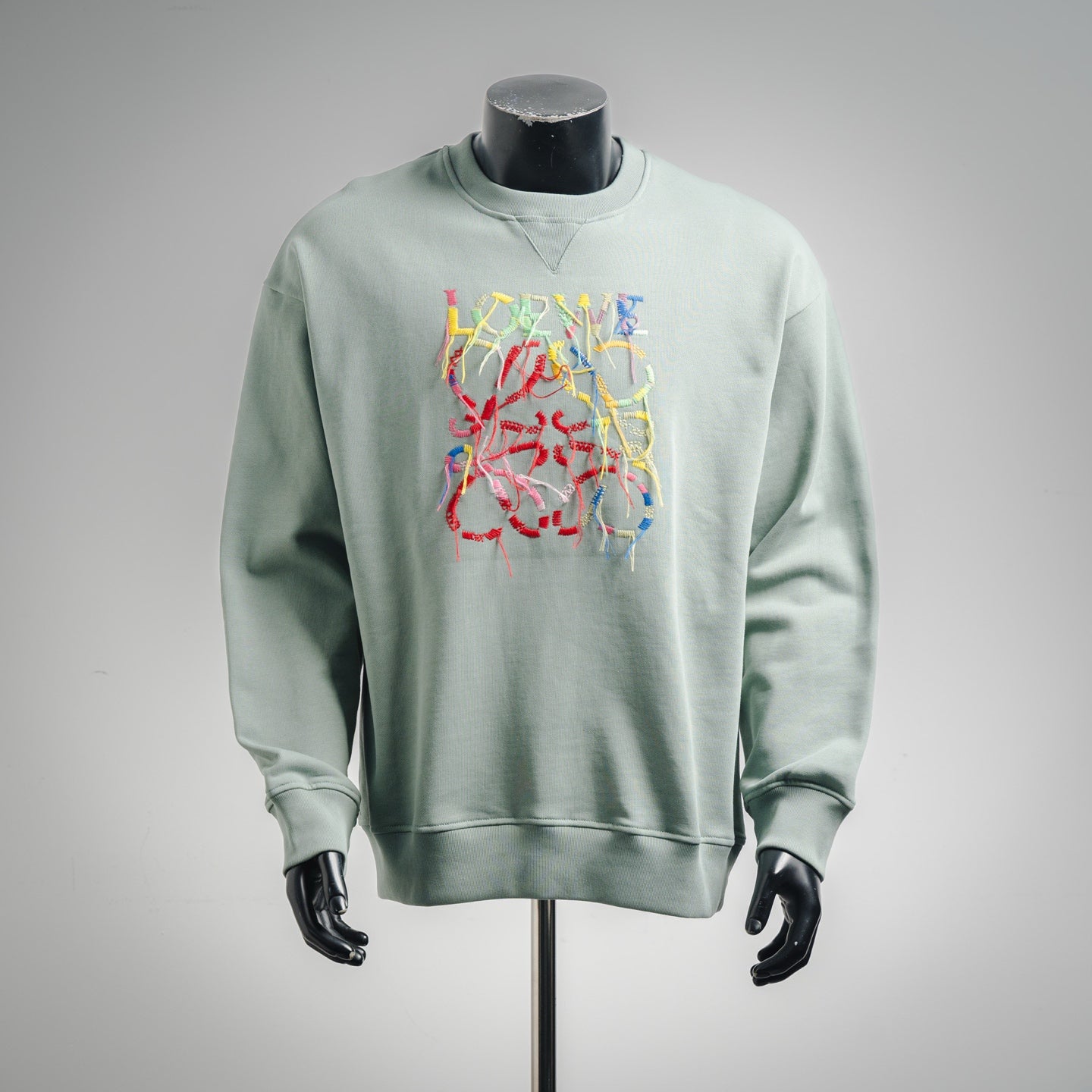 Loe 25fw embroidered shirt