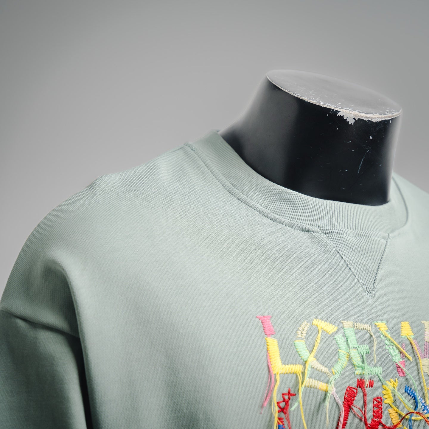 Loe 25fw embroidered shirt