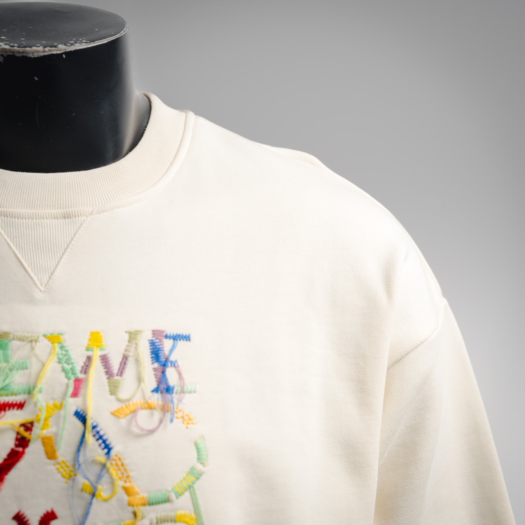 Loe 25fw embroidered shirt