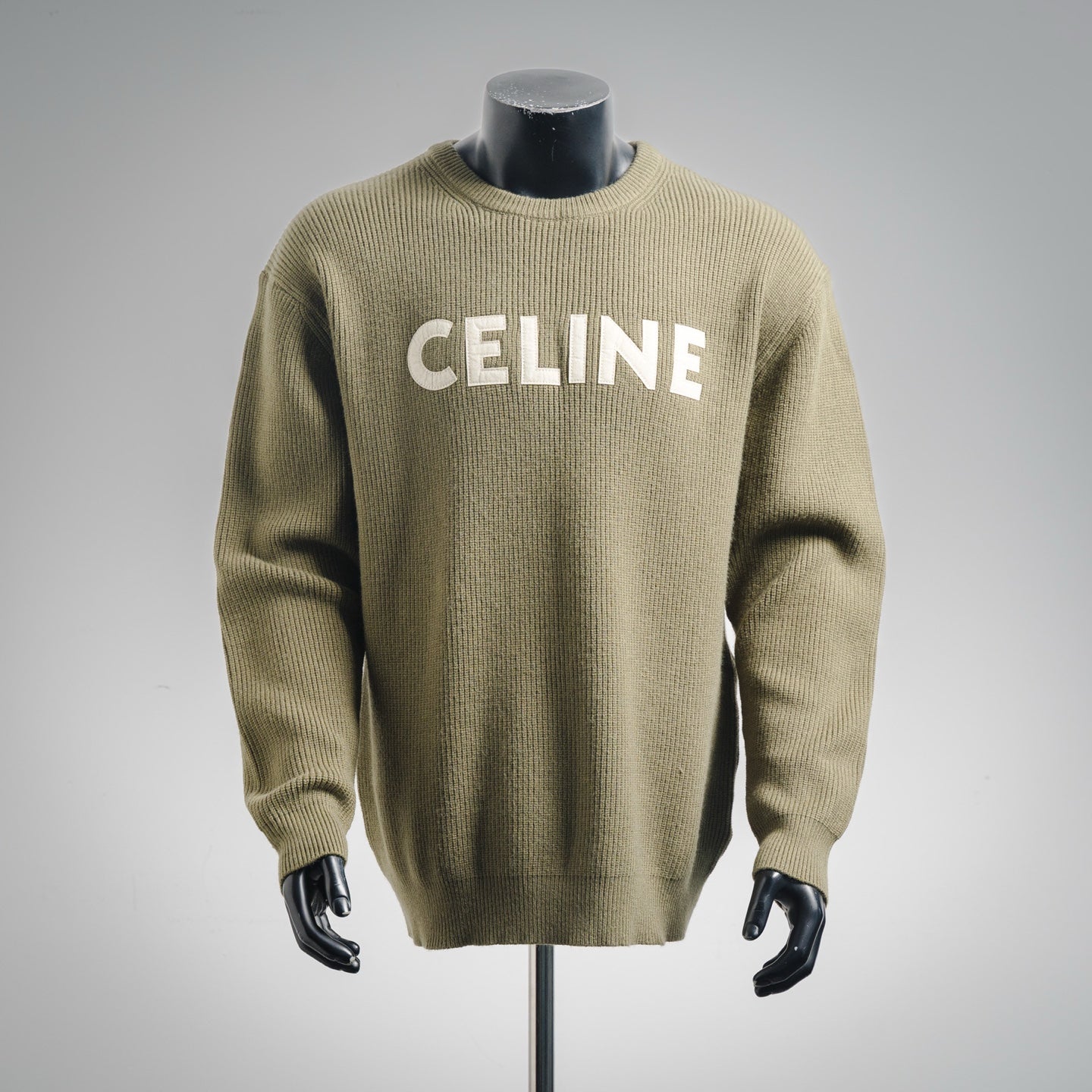 Cel 25fw knitted sweater