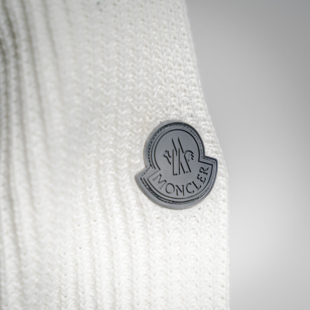 Mon 25fw knitted sweater