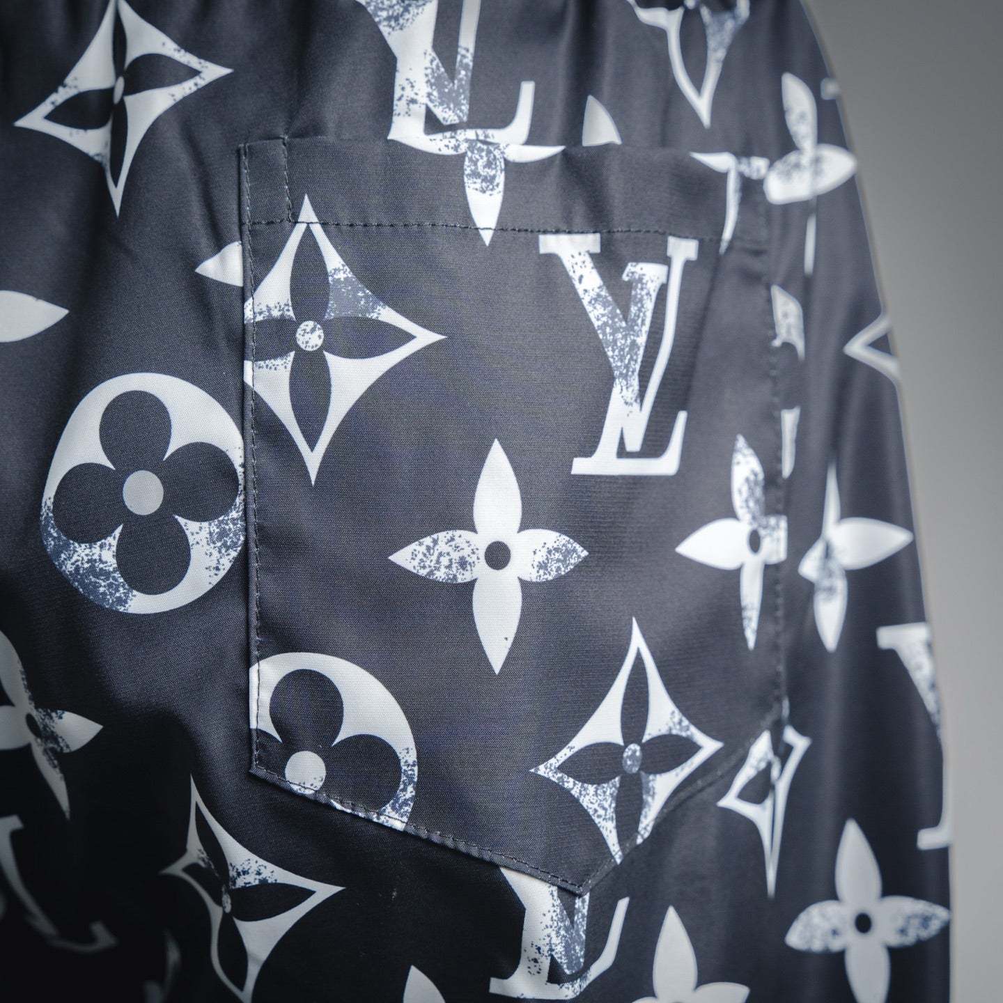 Louis 25fw printed pants