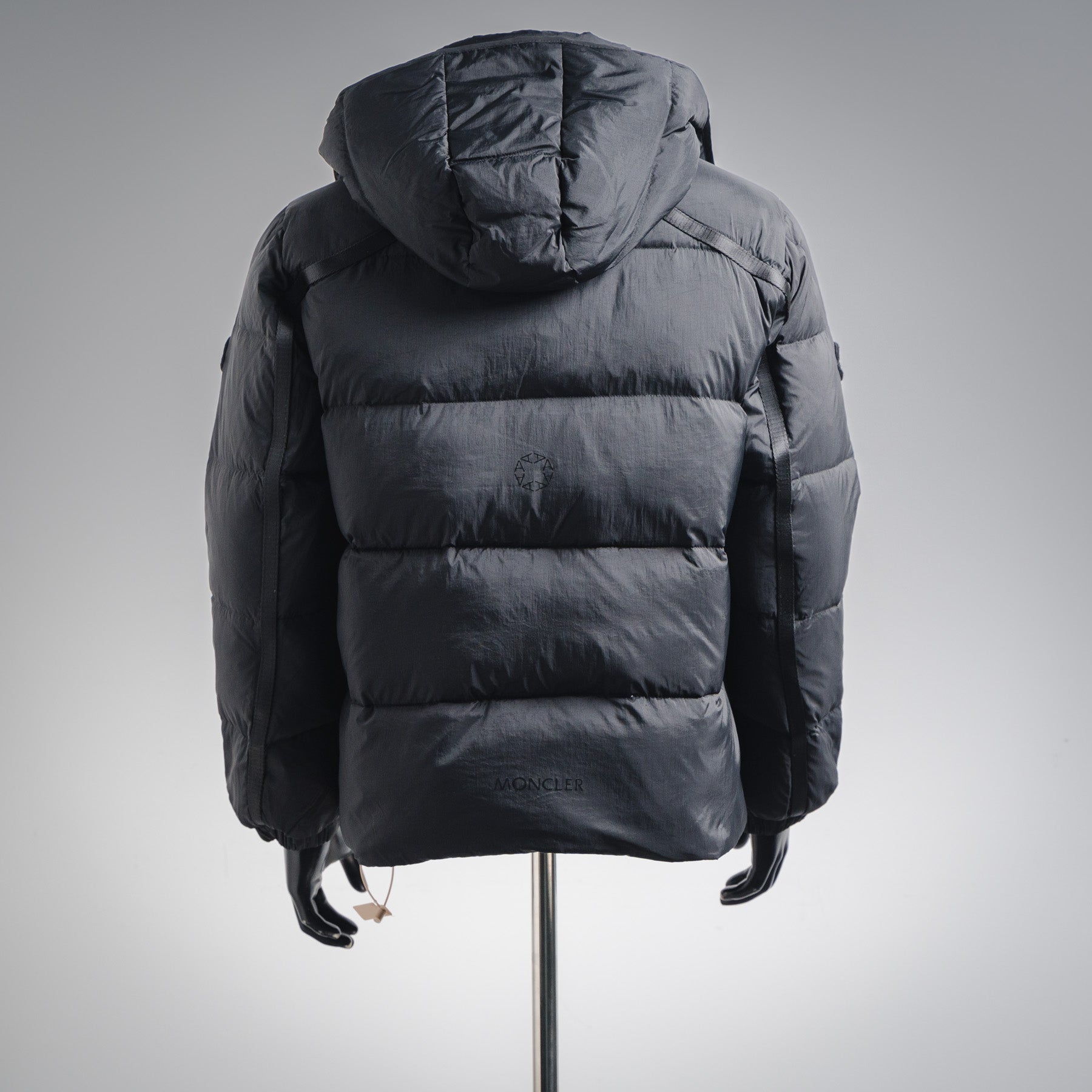 Mon 25fw down jacket