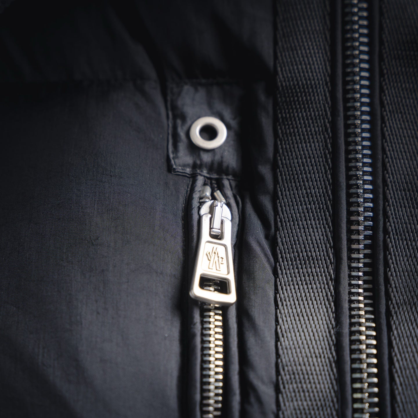 Mon 25fw down jacket