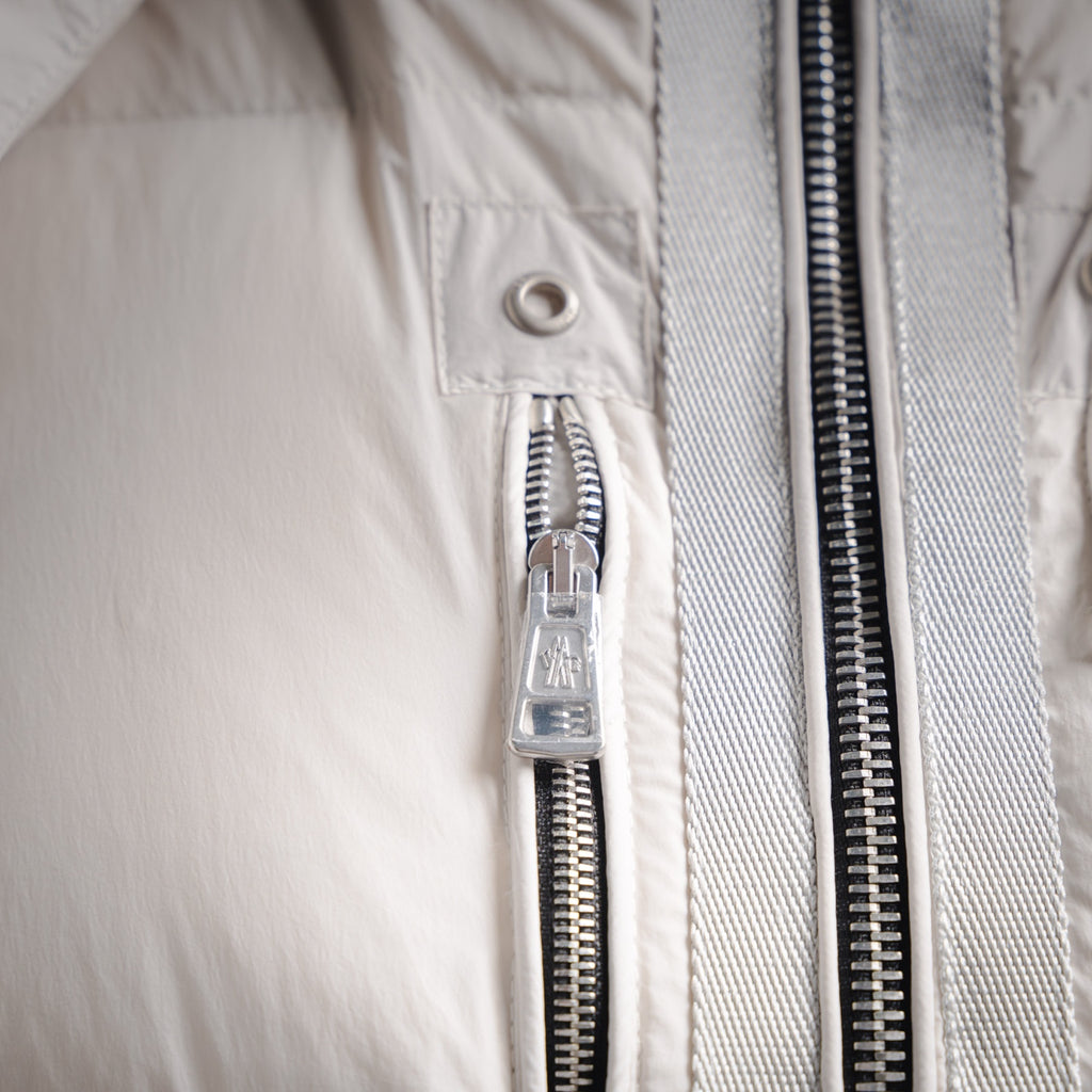 Mon 25fw down jacket