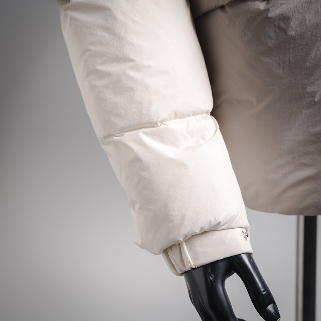 Mon 25fw down jacket