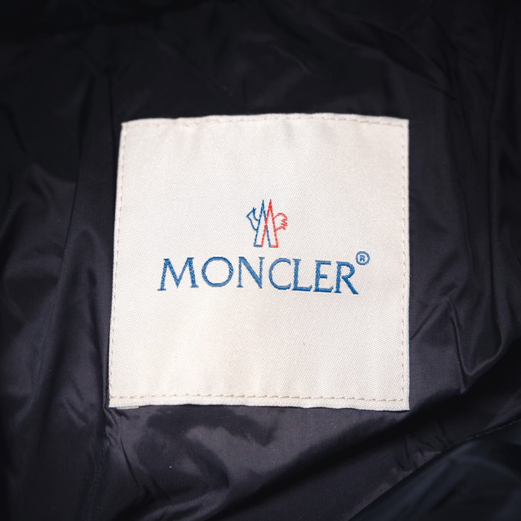 Mon 25fw down jacket