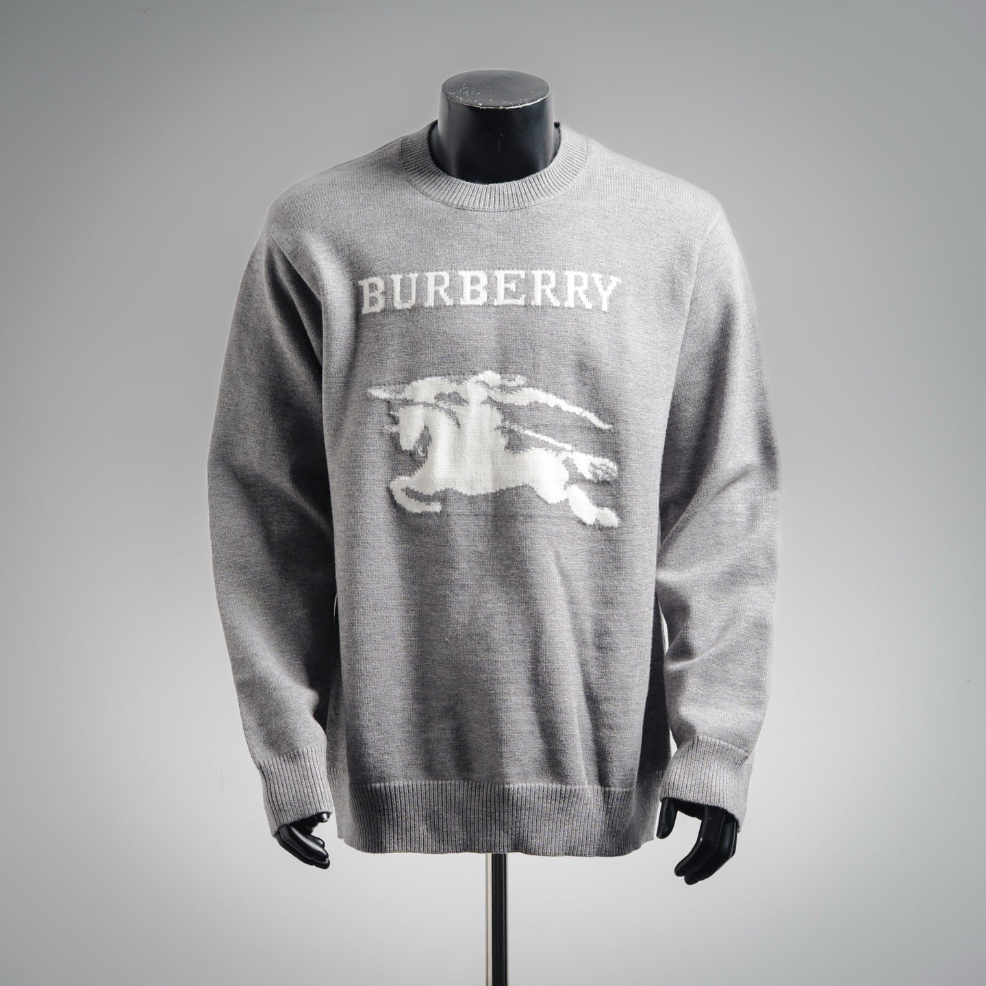 Burbery 25fw embroidered sweater