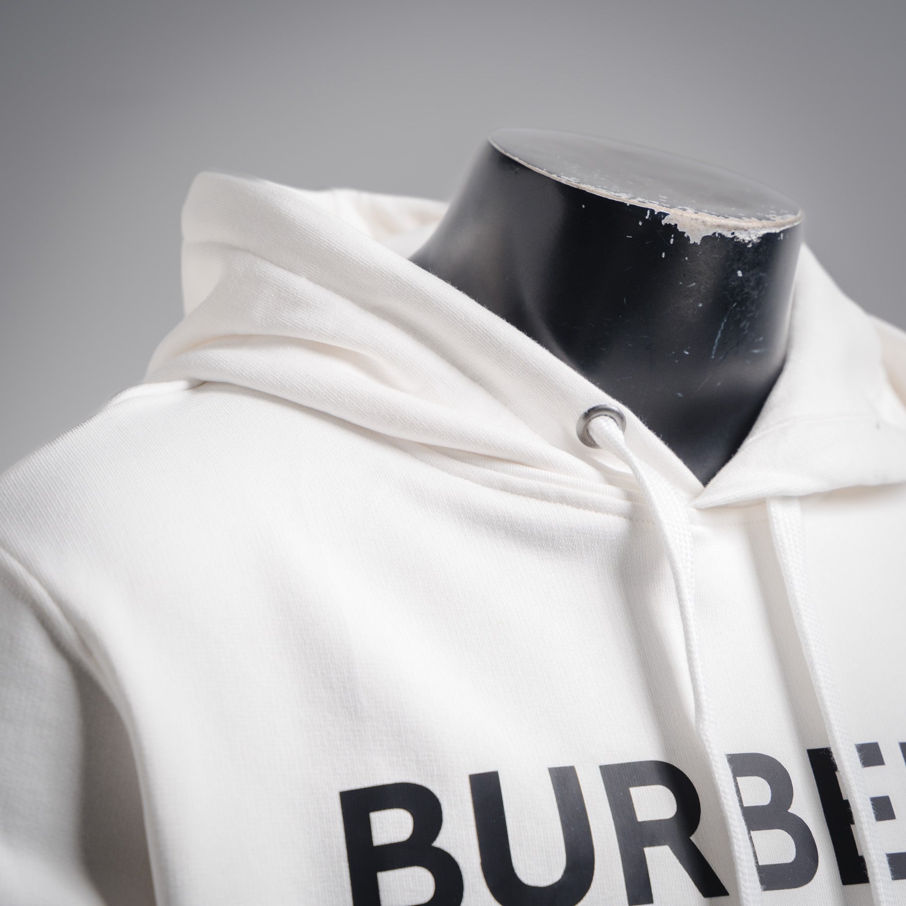 Burbery 25fw printed hoodie