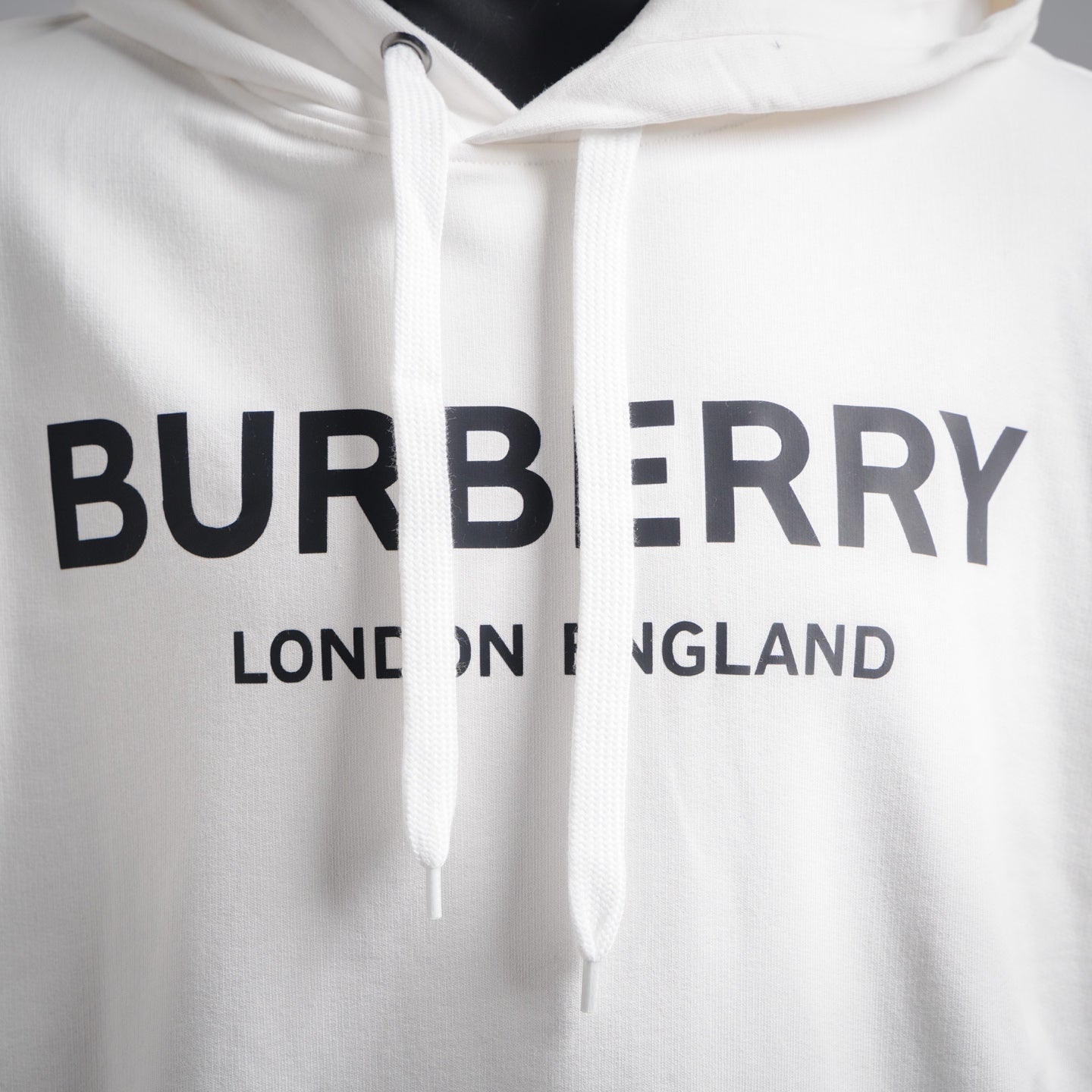 Burbery 25fw printed hoodie