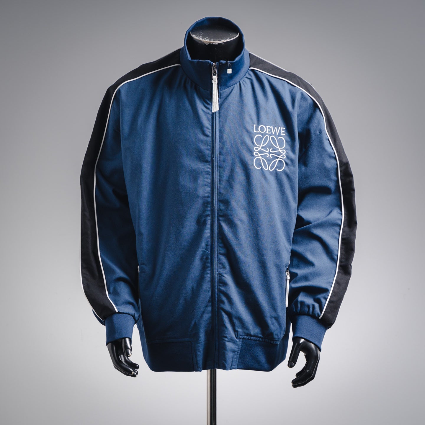 Loe 2f5w embroidered jacket