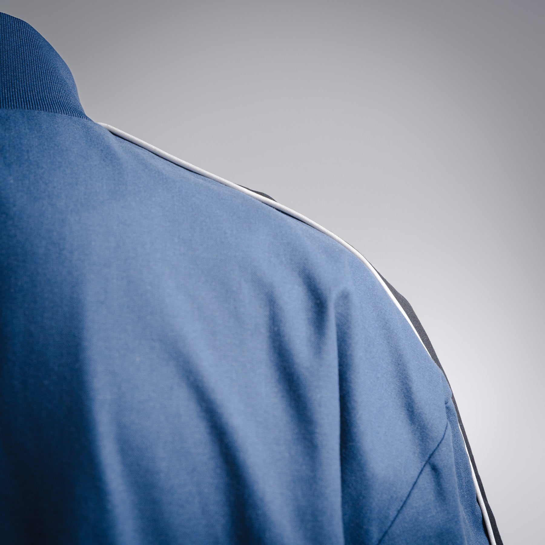 Loe 2f5w embroidered jacket