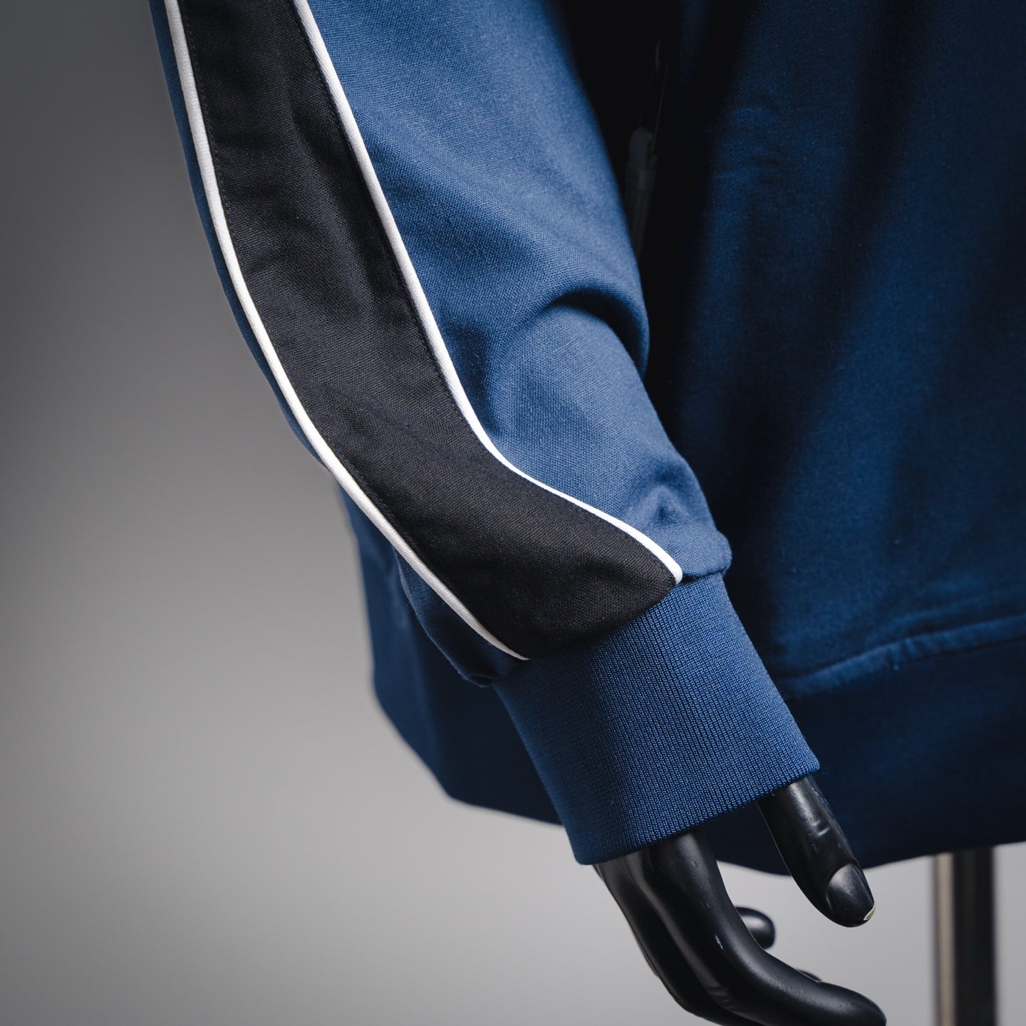 Loe 2f5w embroidered jacket